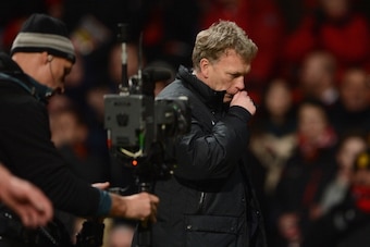 MANCHESTER, ENGLAND - FEBRUARY 09:  Manchester United Manager David Moyes walks off at the end of the Barclays Premier League match between Manchester United and Fulham at Old Trafford on February 9, 2014 in Manchester, England.  (Photo by Michael Regan/G