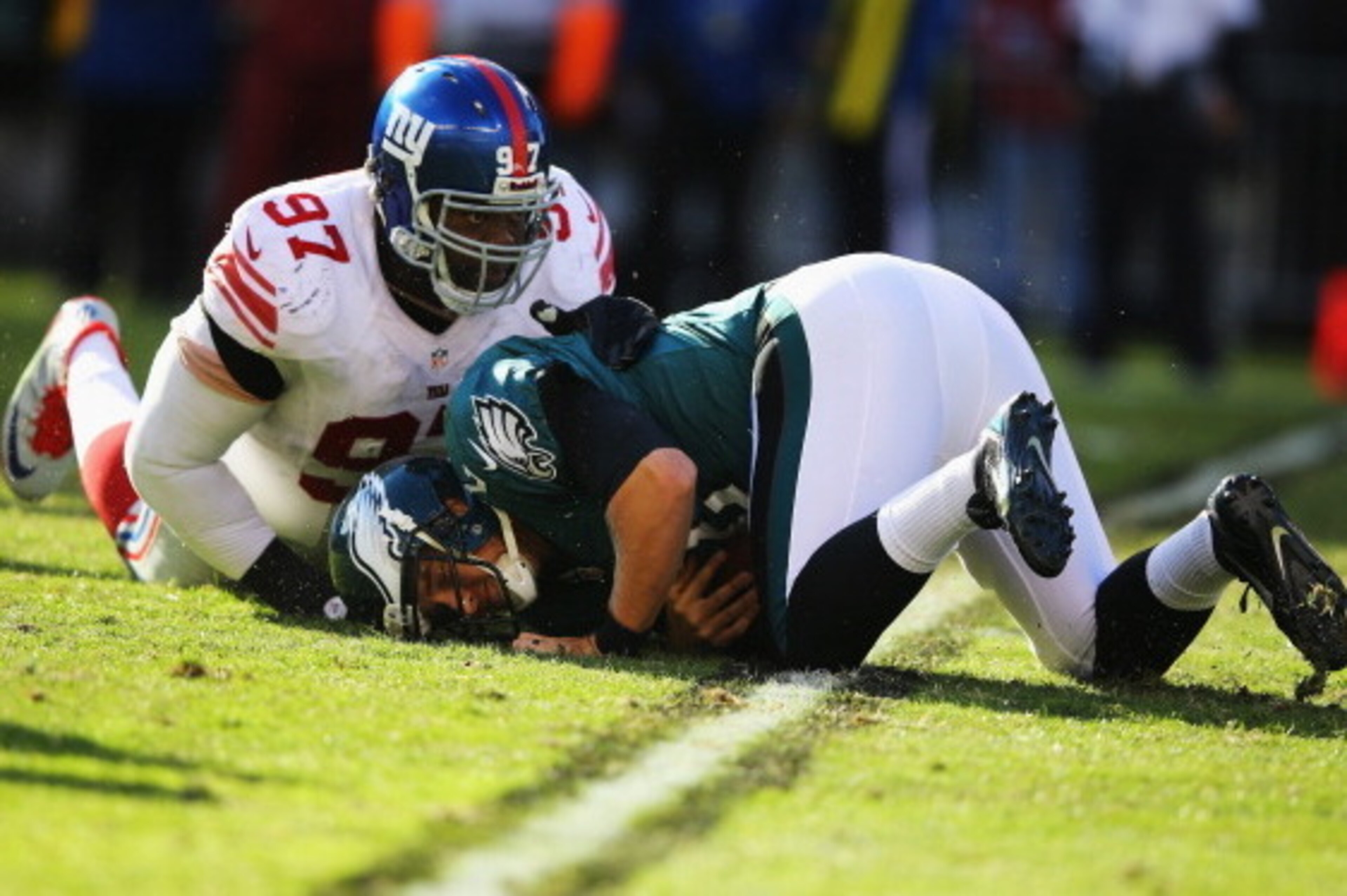 PHILADELPHIA, PA - OCTOBER 27:  Linval Joseph #97 of the New York Giants sacks  Matt Barkley #2 of the Philadelphia Eagles during their game at Lincoln Financial Field on October 27, 2013 in Philadelphia, Pennsylvania.  (Photo by Al Bello/Getty Images)