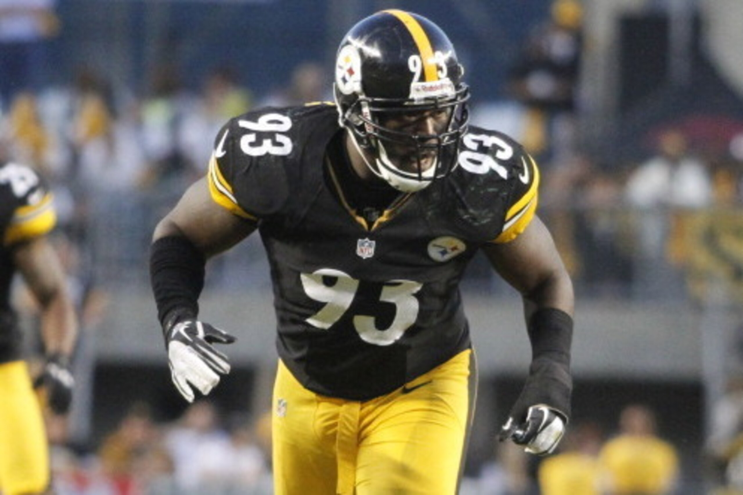 PITTSBURGH, PA - SEPTEMBER 16:  Jason Worilds #93 of the Pittsburgh Steelers awaits the snap against the New York Jets during the game on September 16, 2012 at Heinz Field in Pittsburgh, Pennsylvania.  (Photo by Justin K. Aller/Getty Images)