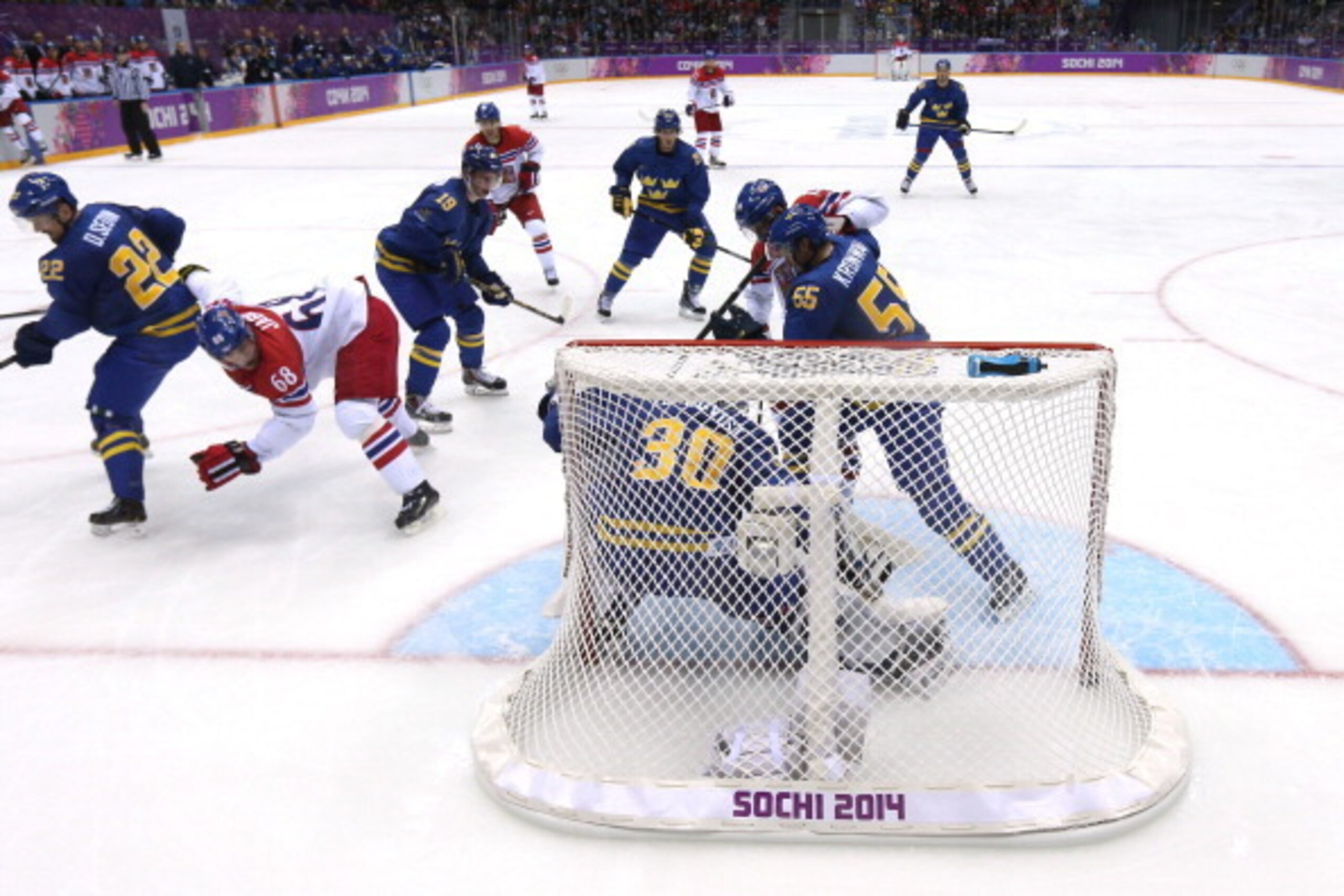 SOCHI, RUSSIA - FEBRUARY 12:  Jaromir Jagr #68 of Czech Republic scores a goal in the second period against Henrik Lundqvist #30 of Sweden during the Men's Ice Hockey Preliminary Round Group C game on day five of the Sochi 2014 Winter Olympics at Bolshoy 