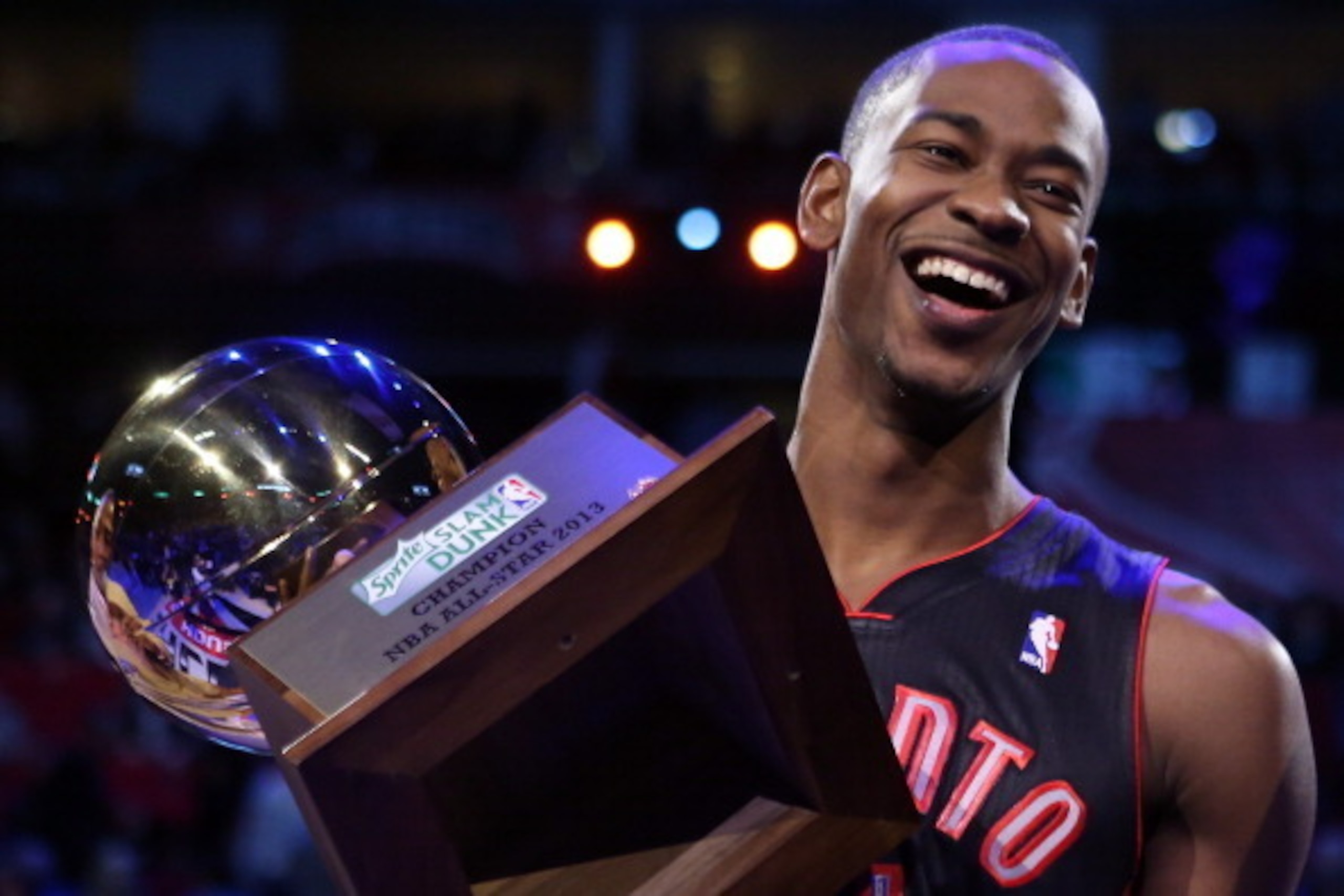 HOUSTON, TX - FEBRUARY 16: Terrence Ross of the Toronto Raptors celebrates after winning the Sprite Slam Dunk Contest part of 2013 NBA All-Star Weekend at the Toyota Center on February 16, 2013 in Houston, Texas. NOTE TO USER: User expressly acknowledges HOUSTON, TX - FEBRUARY 16: Terrence Ross of the Toronto Raptors celebrates after winning the Sprite Slam Dunk Contest part of 2013 NBA All-Star Weekend at the Toyota Center on February 16, 2013 in Houston, Texas. NOTE TO USER: User expressly acknowledges