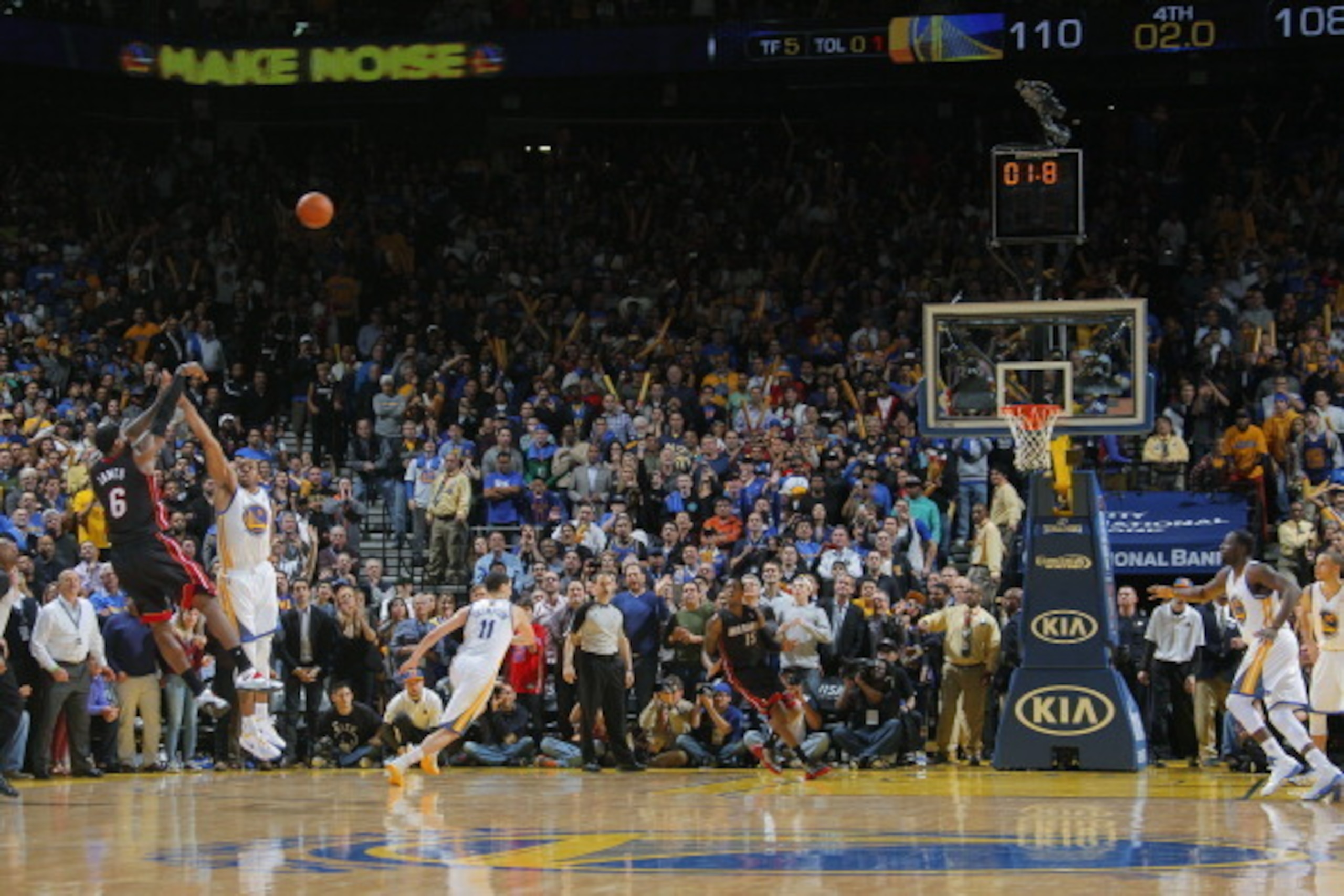 OAKLAND, CA - FEBRUARY 12: Lebron James #6 of the Miami Heat shoots the game winning shot against the Golden State Warriors on February 12, 2014 at Oracle Arena in Oakland, California. NOTE TO USER: User expressly acknowledges and agrees that, by download