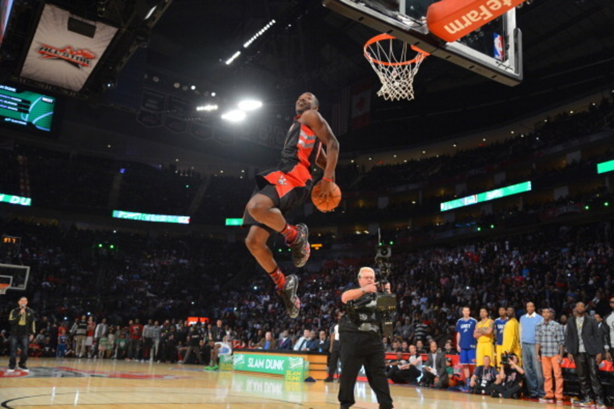 HOUSTON, TX - FEBRUARY 16: Terrence Ross of the Toronto Raptors goes up for a dunk during the 2013 Sprite Slam Dunk Contest on State Farm All-Star Saturday Night as part of the 2013 NBA All-Star Weekend on February 16, 2013 at the Toyota Center in Houston