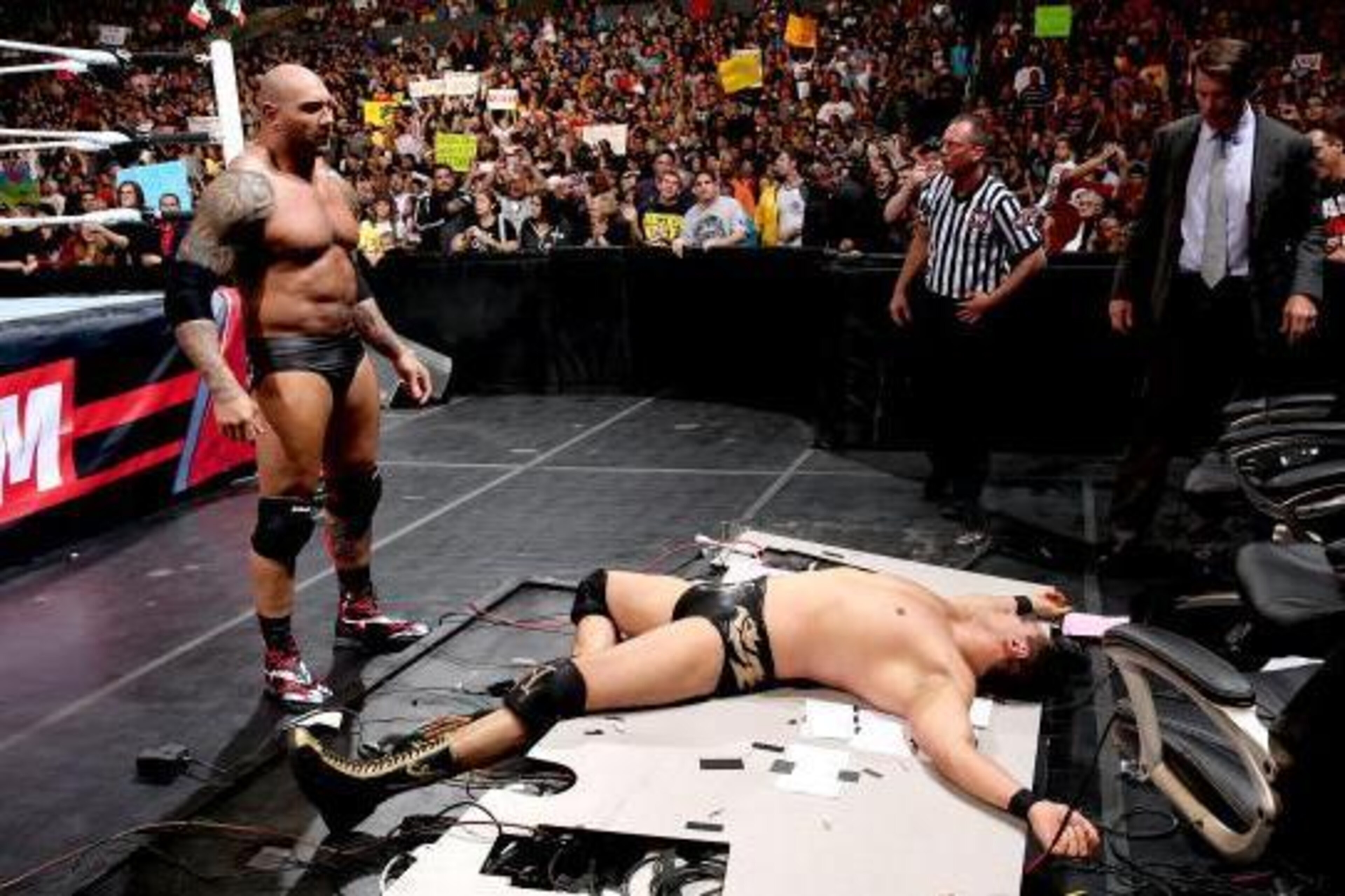 Thumbs down, Del Rio.