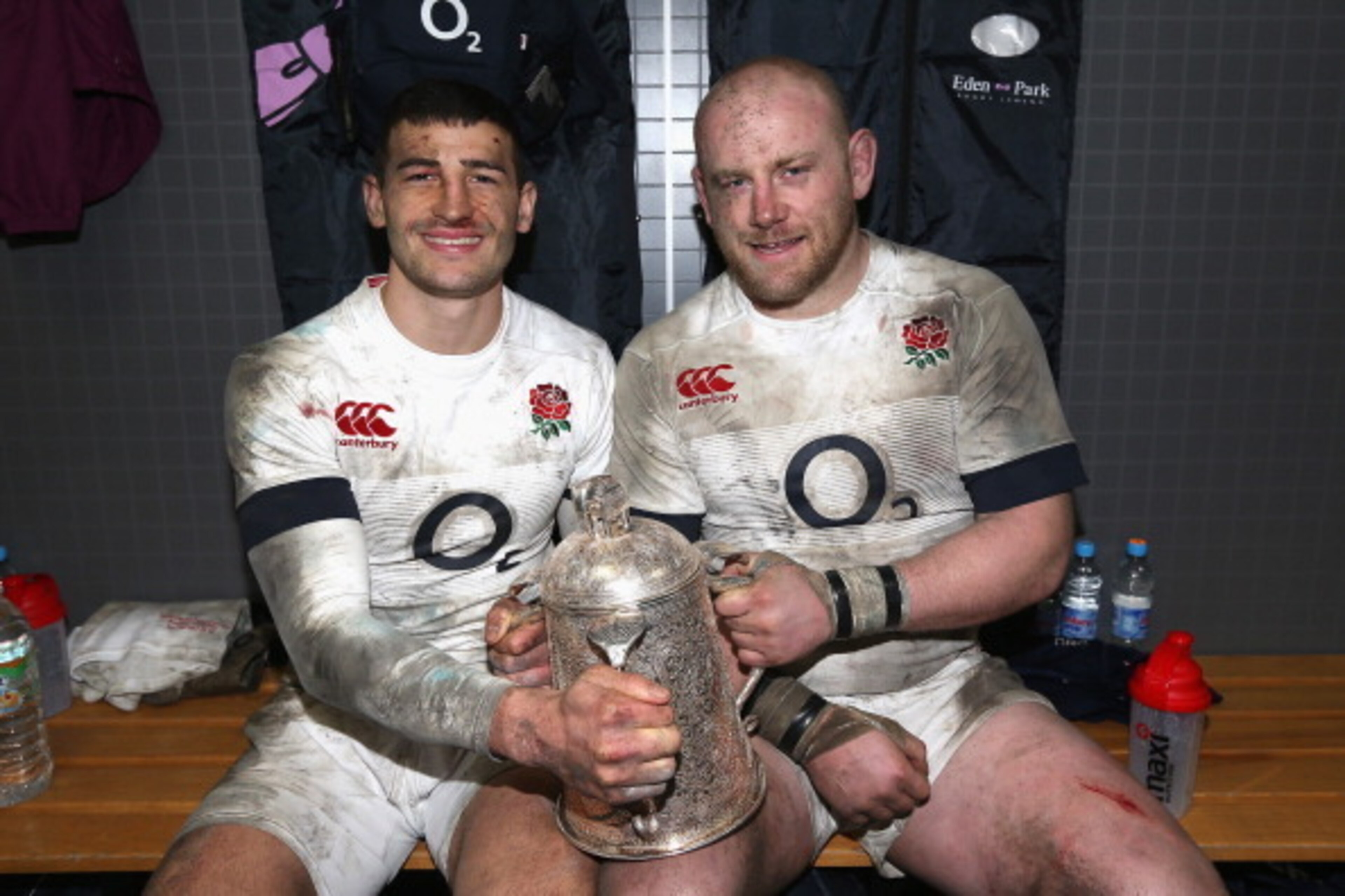 EDINBURGH, SCOTLAND - FEBRUARY 08:  Jonny May (L) and Dan Cole celebrate with the Calcutta Cup after thier victory during the RBS Six Nations match between Scotland and England at Murrayfield Stadium on February 8, 2014 in Edinburgh, Scotland.  (Photo by 