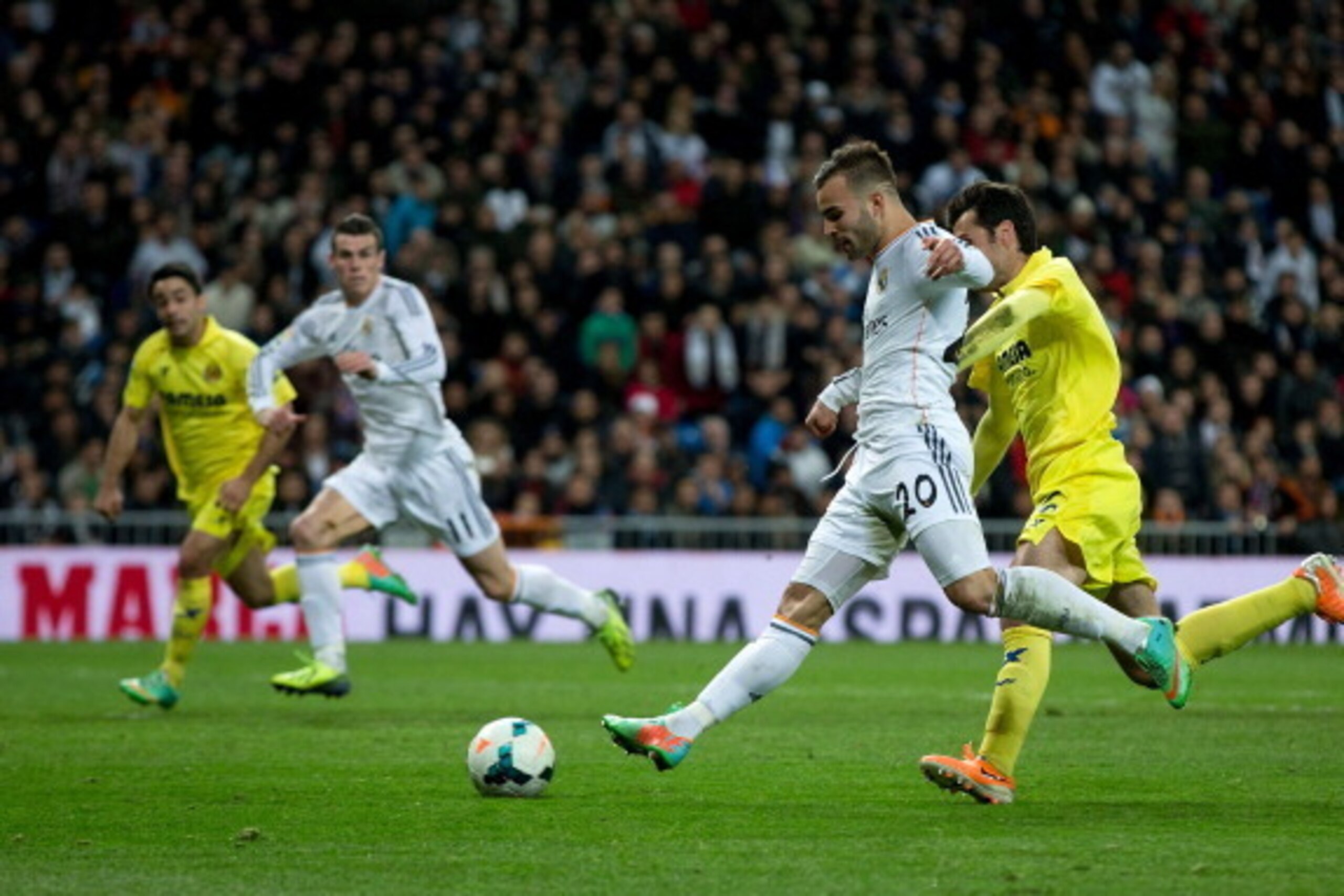 MADRID, SPAIN - FEBRUARY 08: Jese Rodriguez of Real Madrid CF scores their third goal during the La Liga match between Real Madrid CF and Villarreal CF at Estadio Santiago Bernabeu on February 8, 2014 in Madrid, Spain. (Photo by Gonzalo Arroyo Moreno/Get MADRID, SPAIN - FEBRUARY 08: Jese Rodriguez of Real Madrid CF scores their third goal during the La Liga match between Real Madrid CF and Villarreal CF at Estadio Santiago Bernabeu on February 8, 2014 in Madrid, Spain. (Photo by Gonzalo Arroyo Moreno/Get