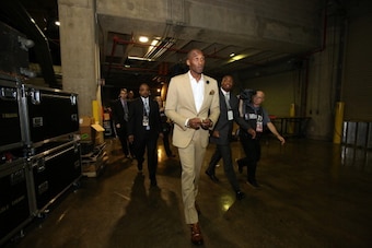 NEW ORLEANS, LA - FEBRUARY 16: Kobe Bryant #24 of the Western Conference All-Stars walks into the arena prior to the 2014 NBA All-Star Game on February 16, 2014 at the Smoothie King Center in New Orleans, Louisiana. NOTE TO USER: User expressly acknowledg
