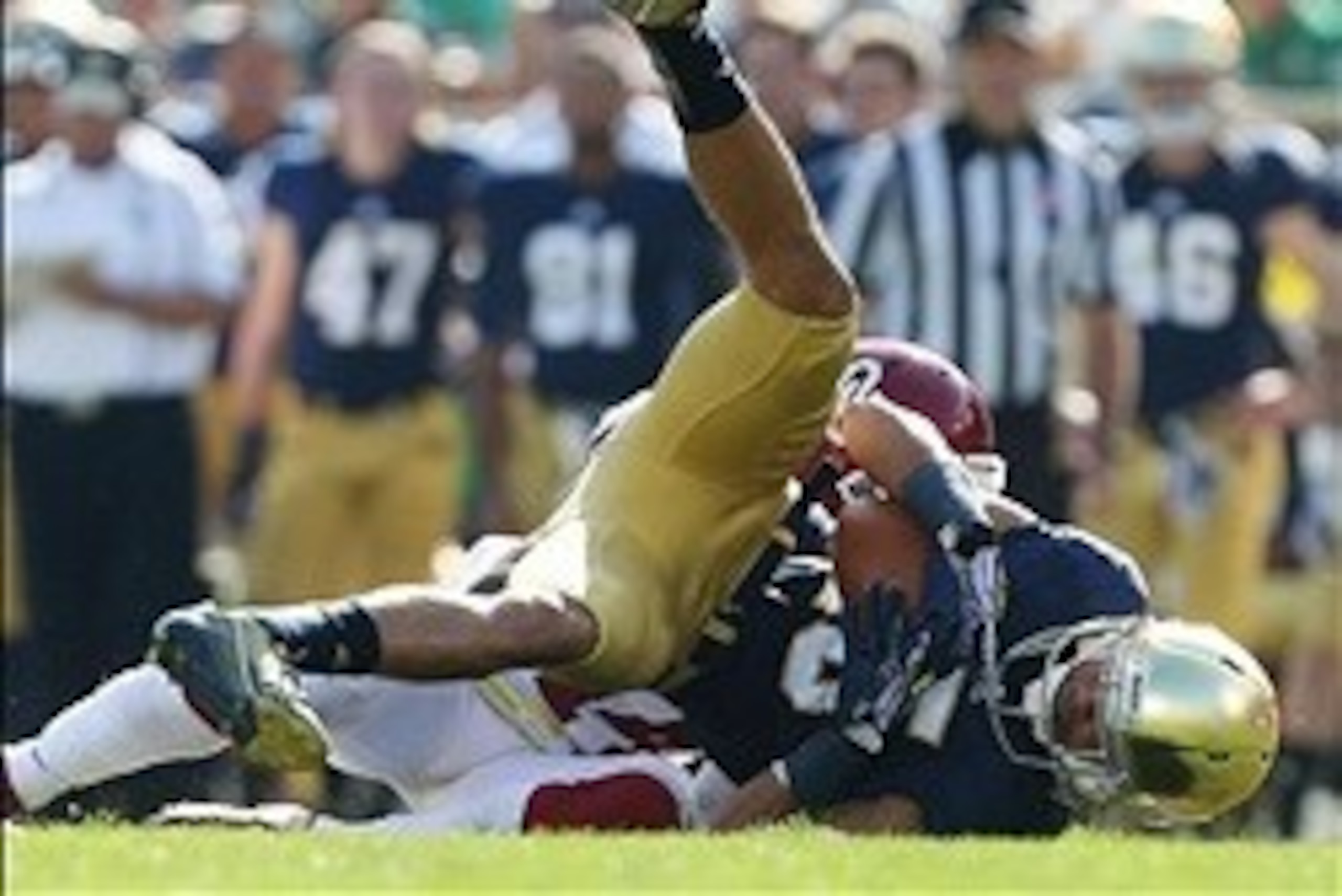 Sep 28, 2013; South Bend, IN, USA; Notre Dame Fighting Irish wide receiver William Fuller (15) makes a catch against the Oklahoma Sooners at Notre Dame Stadium. Mandatory Credit: Brian Spurlock-USA TODAY Sports