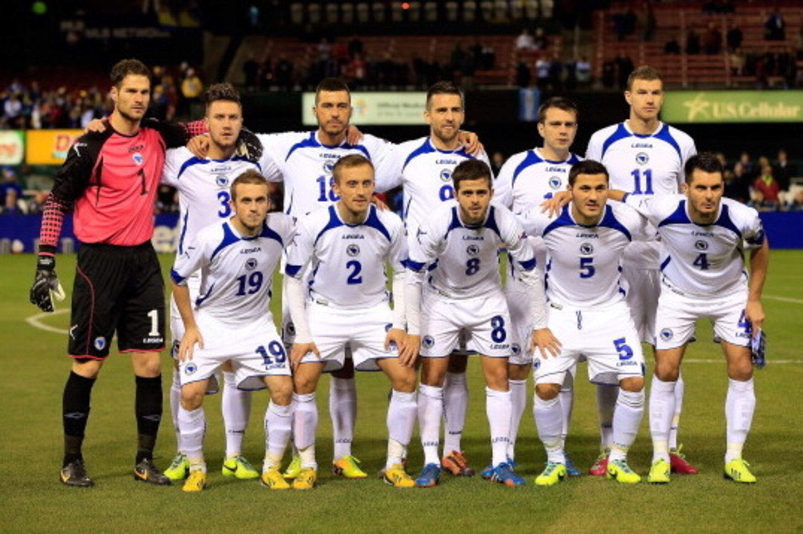 ST LOUIS, MO - NOVEMBER 18:  The Bosnia-Herzegovina starting line-up poses prior to the international friendly match between Bosnia-Herzegovina and Argentina at Busch Stadium on November 18, 2013 in St Louis, Missouri.  (Photo by Jamie Squire/Getty Images