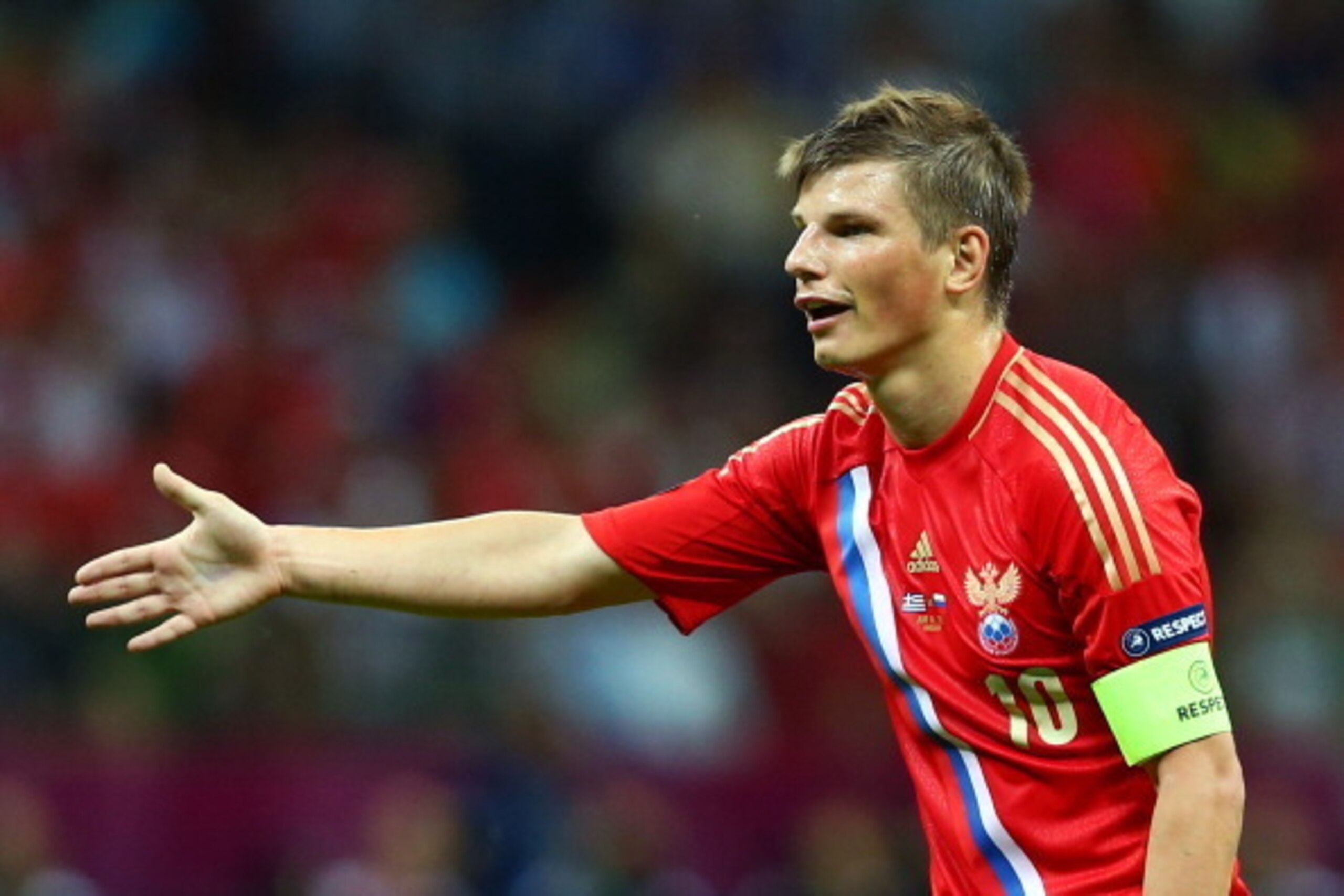 WARSAW, POLAND - JUNE 16: Andrey Arshavin of Russia in action during the UEFA EURO 2012 group A match between Greece and Russia at The National Stadium on June 16, 2012 in Warsaw, Poland. (Photo by Shaun Botterill/Getty Images) WARSAW, POLAND - JUNE 16: Andrey Arshavin of Russia in action during the UEFA EURO 2012 group A match between Greece and Russia at The National Stadium on June 16, 2012 in Warsaw, Poland. (Photo by Shaun Botterill/Getty Images)