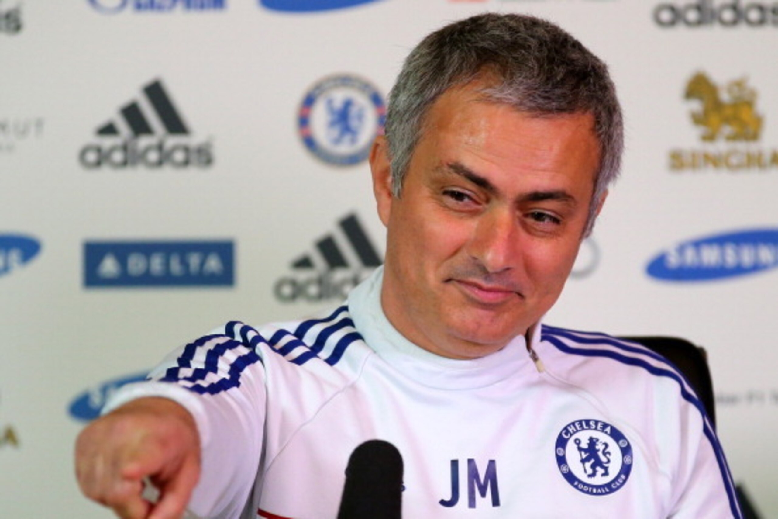 COBHAM, ENGLAND - JANUARY 17:  Manager Jose Mourinho of Chelsea attends a Chelsea Press Conference at Cobham Training Ground on January 17, 2014 in Cobham, England.  (Photo by Clive Rose/Getty Images)