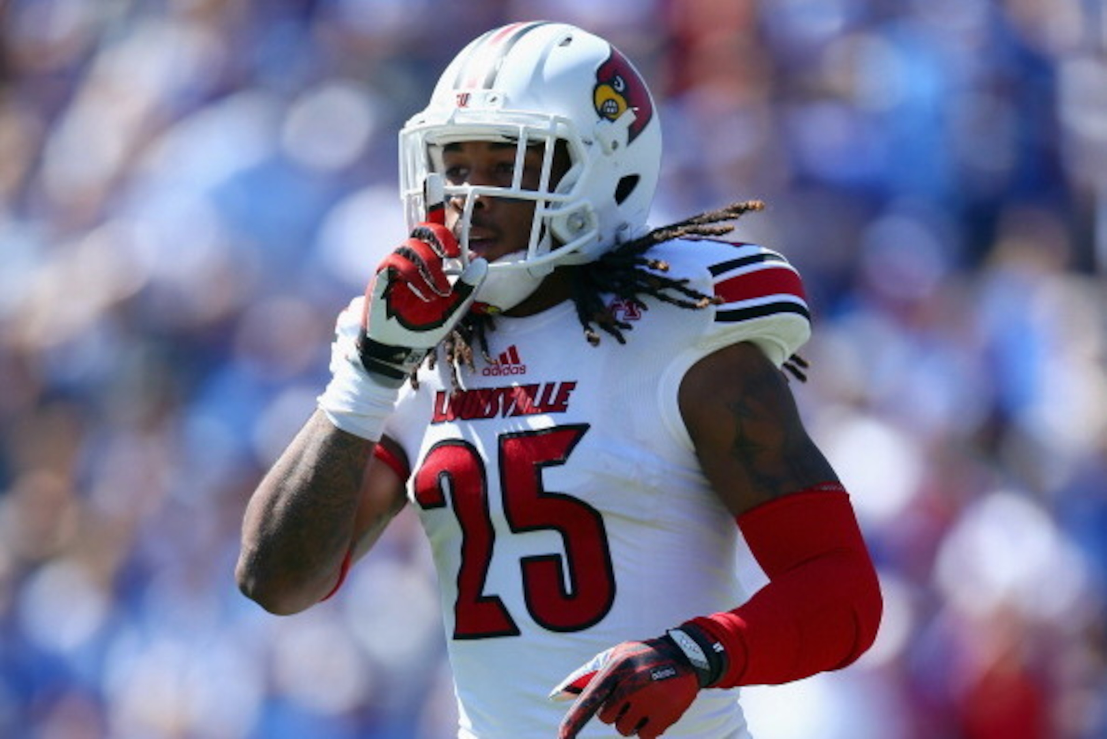 LEXINGTON, KY - SEPTEMBER 14:  Calvin Pryor #25 of the Louisville Cardinals celebrates during the game against the Kentucky Wildcats at Commonwealth Stadium on September 14, 2013 in Lexington, Kentucky.  (Photo by Andy Lyons/Getty Images)