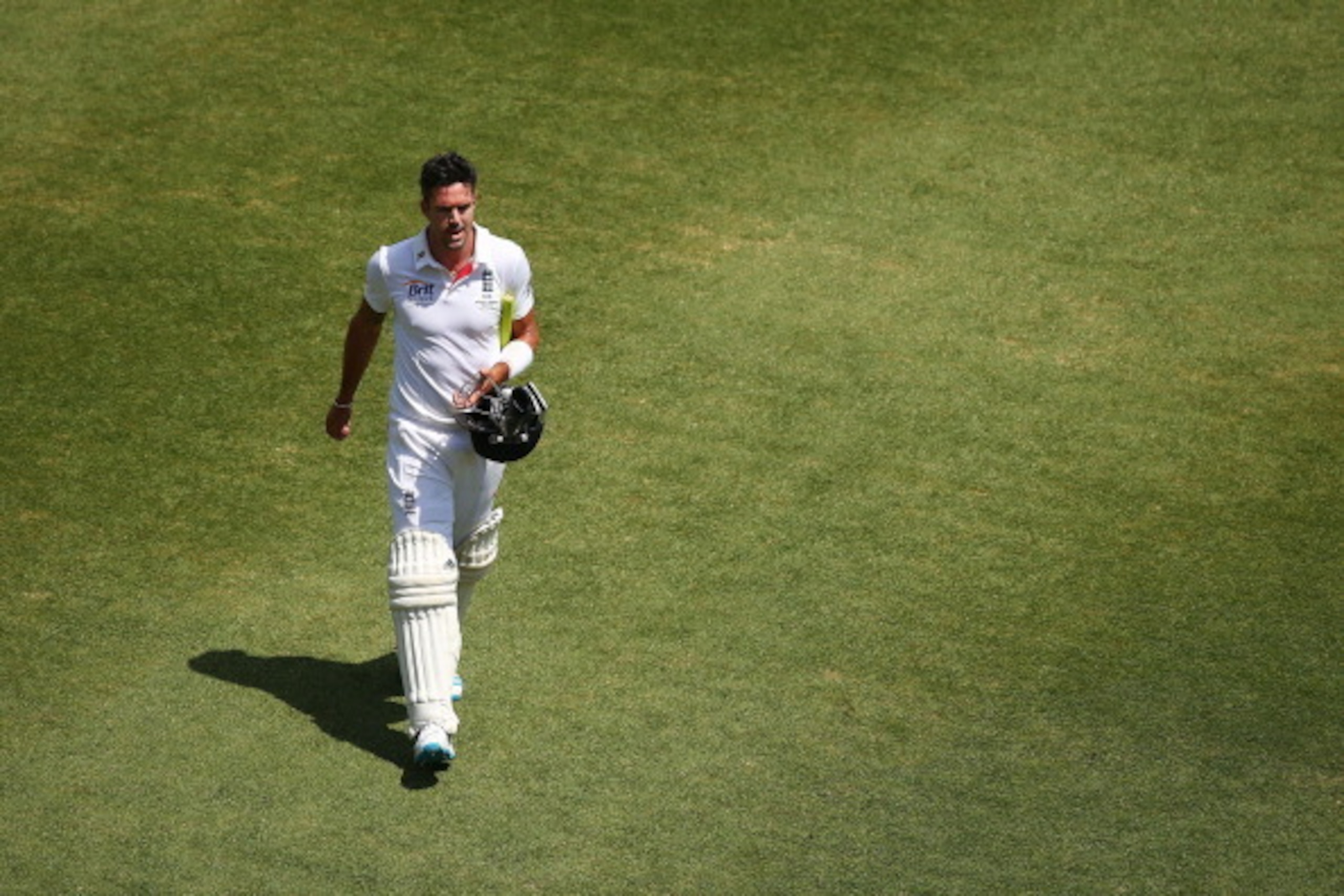 SYDNEY, AUSTRALIA - JANUARY 05:  Kevin Pietersen of England walks from the field after being dismissed by Ryan Harris of Australia during day three of the Fifth Ashes Test match between Australia and England at Sydney Cricket Ground on January 5, 2014 in 