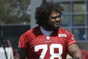 Potential starter No. 2: Joe Looney