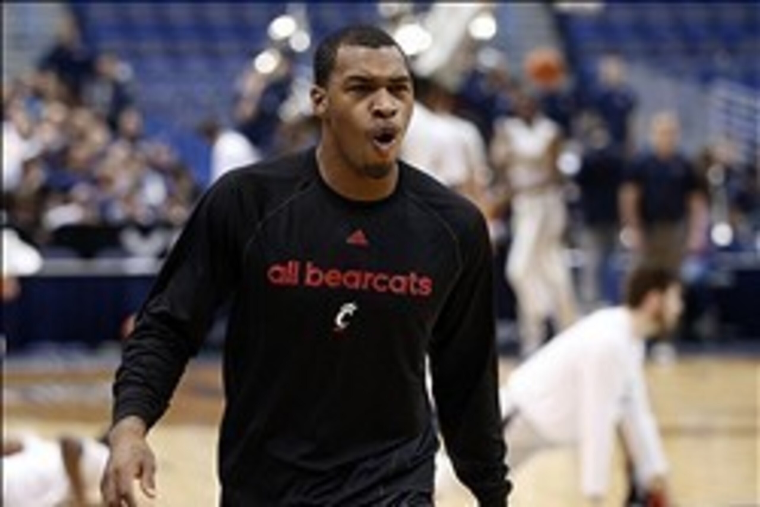 Mar 1, 2014; Hartford, CT, USA; Cincinnati Bearcats guard Sean Kilpatrick (23) warms up before the start of the game against the Connecticut Huskies at XL Center. Mandatory Credit: David Butler II-USA TODAY Sports Mar 1, 2014; Hartford, CT, USA; Cincinnati Bearcats guard Sean Kilpatrick (23) warms up before the start of the game against the Connecticut Huskies at XL Center. Mandatory Credit: David Butler II-USA TODAY Sports