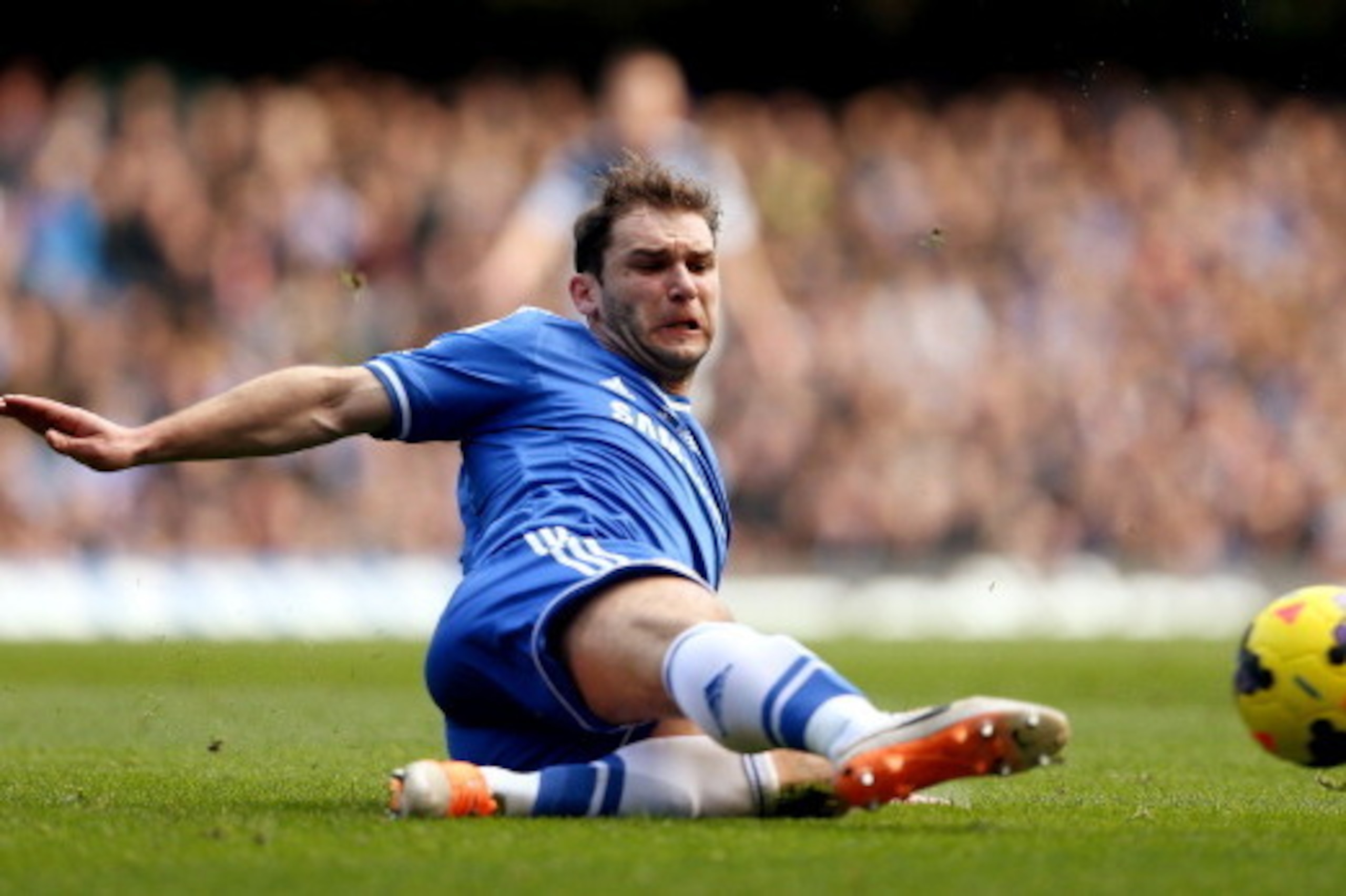 LONDON, ENGLAND - FEBRUARY 22:  Branislav Ivanovic of Chelsea during the Barclays Premier League match between Chelsea and Everton at Stamford Bridge on February 22, 2014 in London, England.  (Photo by Scott Heavey/Getty Images)