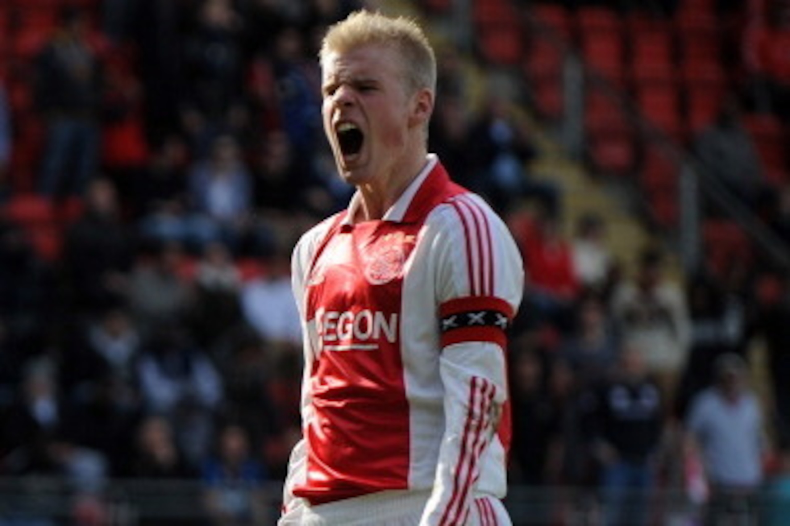 LONDON, ENGLAND - MARCH 25:  Davy Klaassen of Ajax celebrates after scoring a penalty during the NextGen Series Final between Ajax U19 and Inter Milan U19 at Matchroom Stadium on March 25, 2012 in London, England.  (Photo by Christopher Lee/Getty Images)
