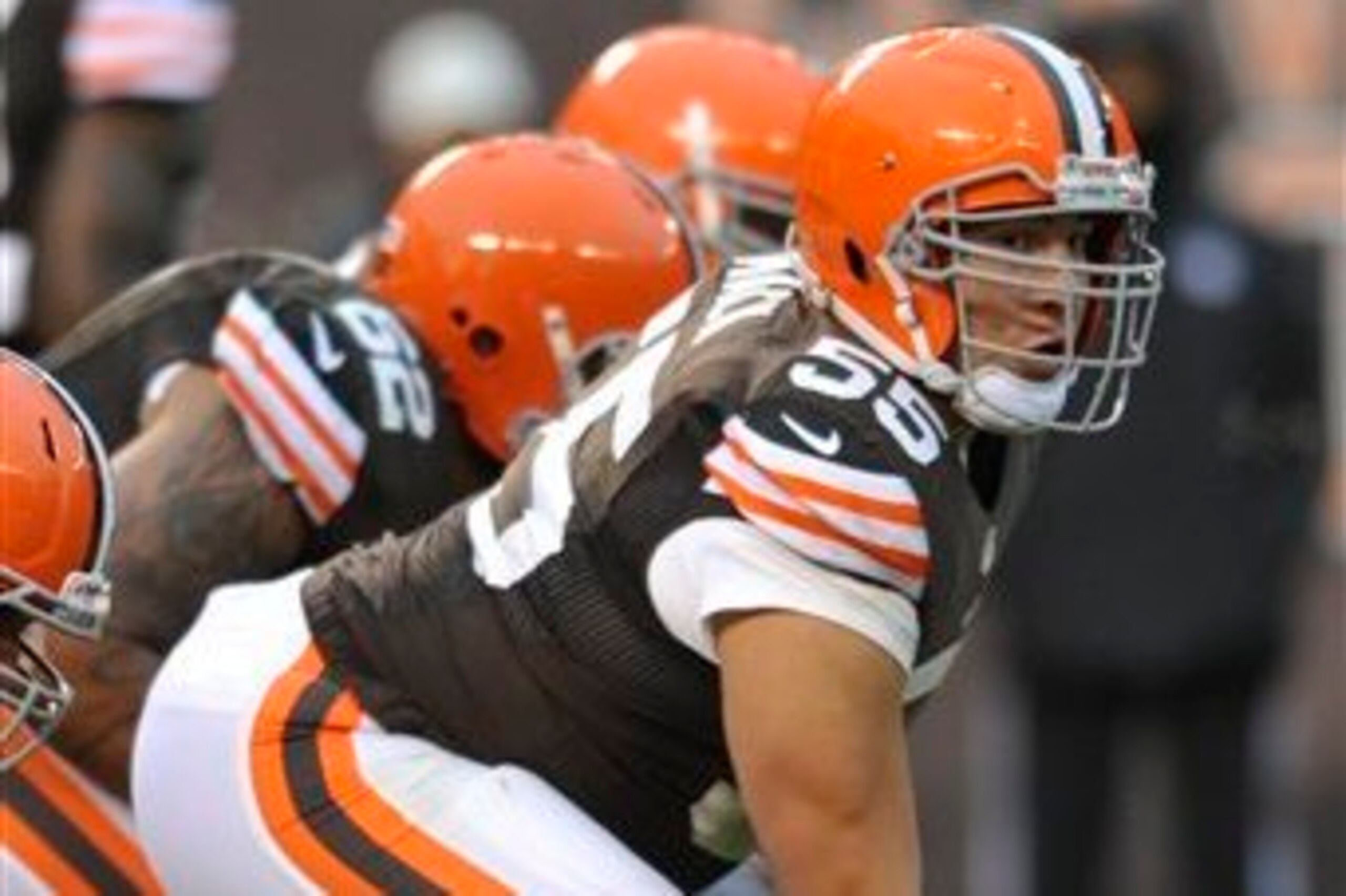 Browns center Alex Mack
