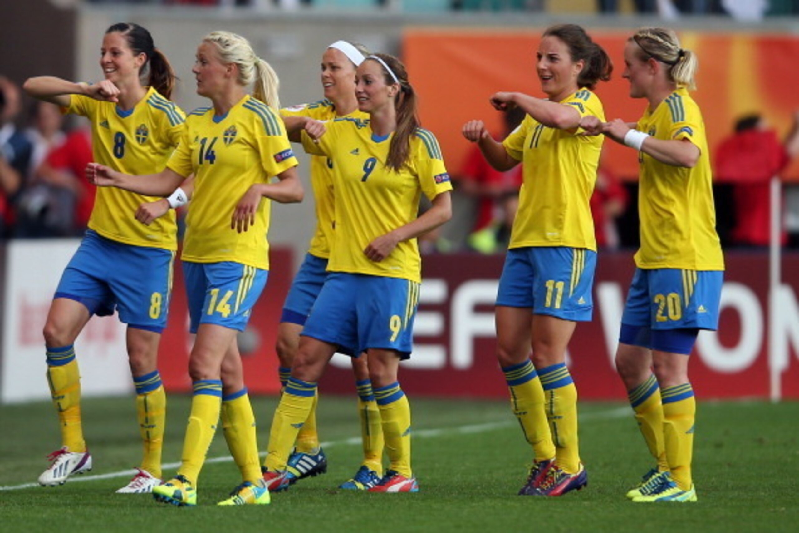 OTHENBURG, SWEDEN - JULY 10: (L-R) Lotta Schelin, Josefine Oeqvist, Nilla Fischer, Kosovare Asllani, Antonia Goeransson and Marie Hammarstroem of Sweden celebrate the first goal of Sweden during the UEFA Women's EURO 2013 Group A match between Sweden and 