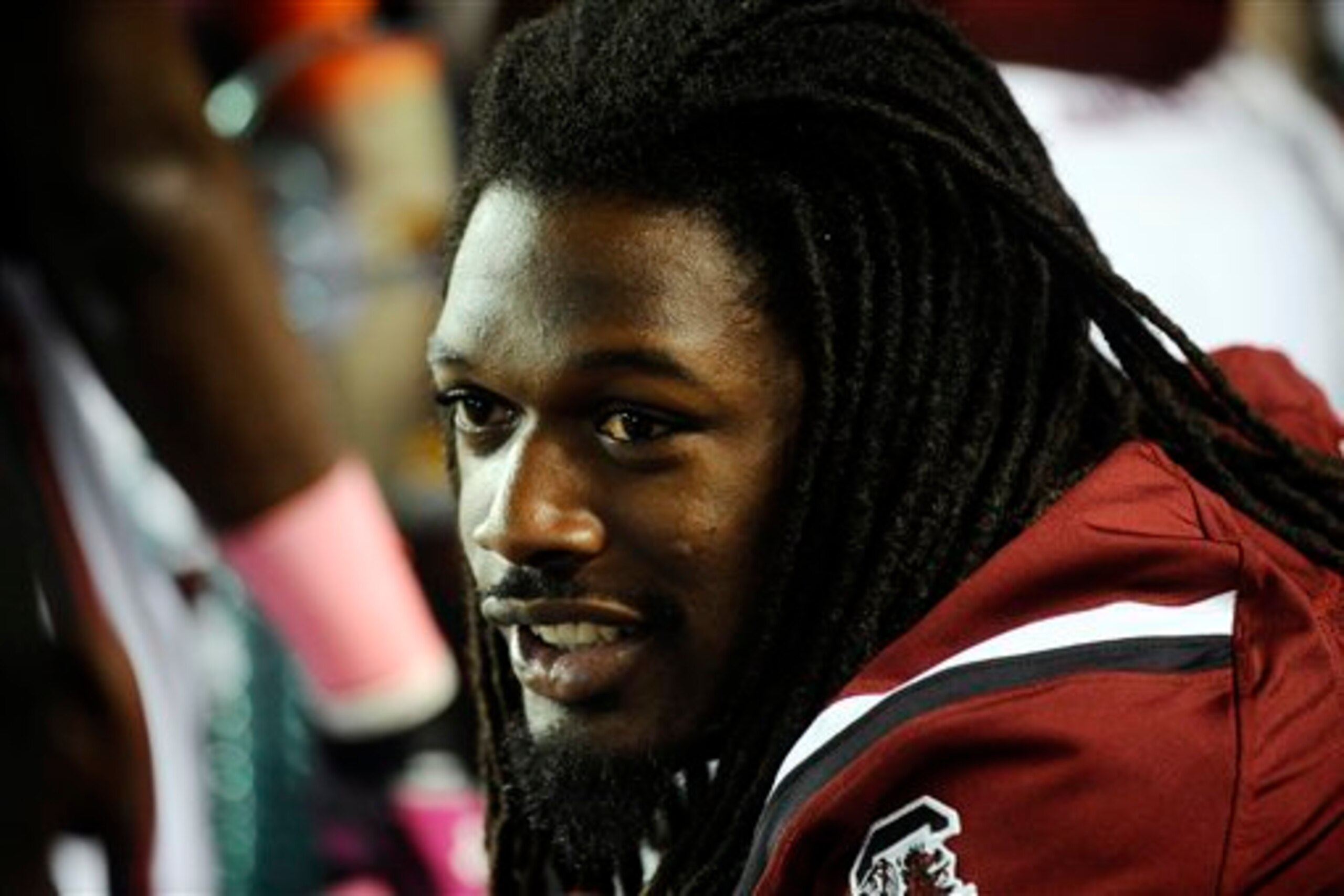South Carolina defensive end Jadeveon Clowney (7) looks on from  the bench during the first half of an NCAA college football game against Kentucky, Saturday, Oct. 5, 2013, in Columbia, S.C. (AP Photo/Rainier Ehrhardt)