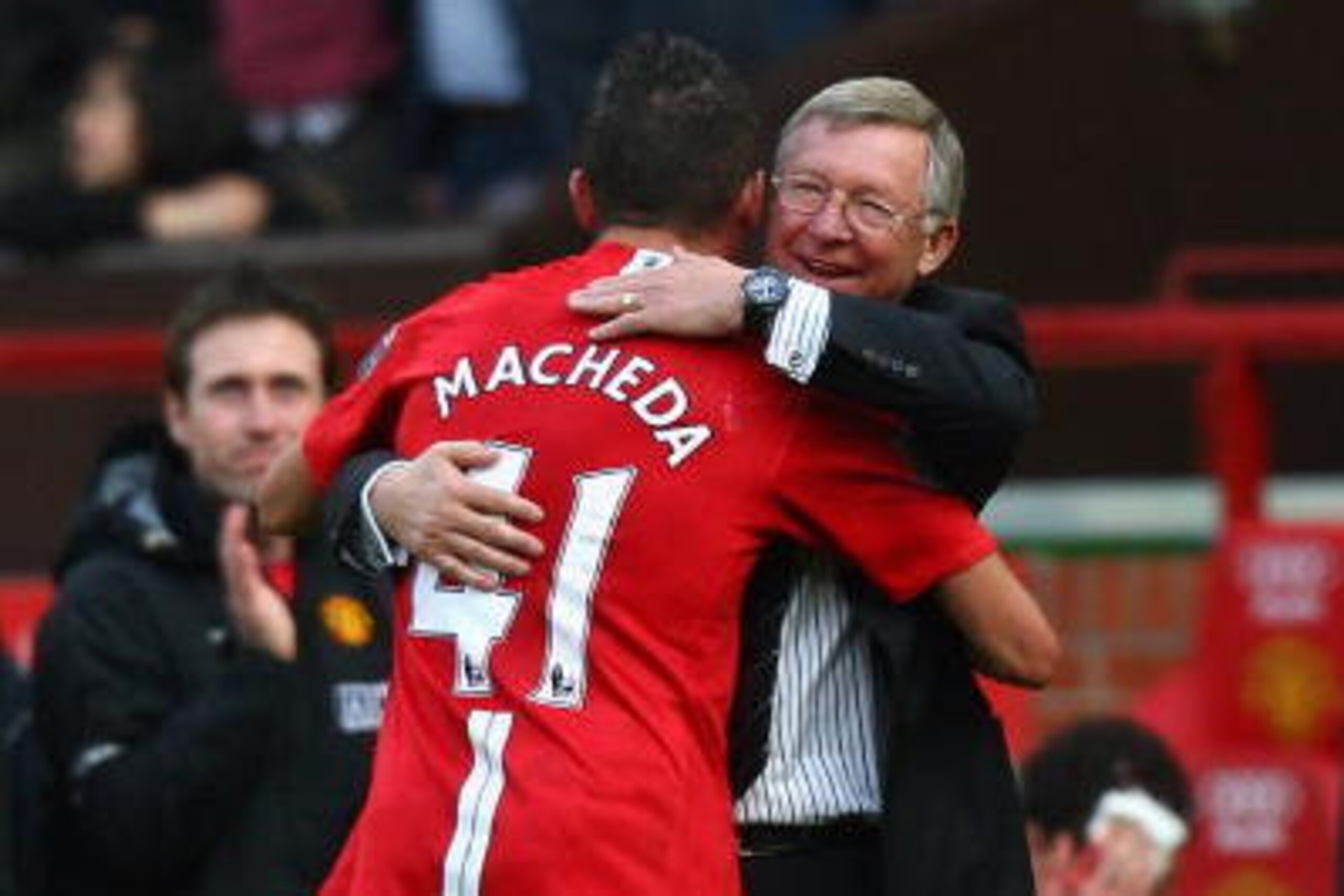 MANCHESTER, ENGLAND - APRIL 05:  Frederico Macheda of Manchester United is congratulated by Manager Sir Alex Ferguson at the end of the Barclays Premier League match between Manchester United and Aston Villa at Old Trafford on April 5, 2009 in Manchester,
