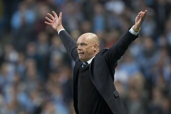 Wigan manager Uwe Rosler played for Man City from 1994-98.