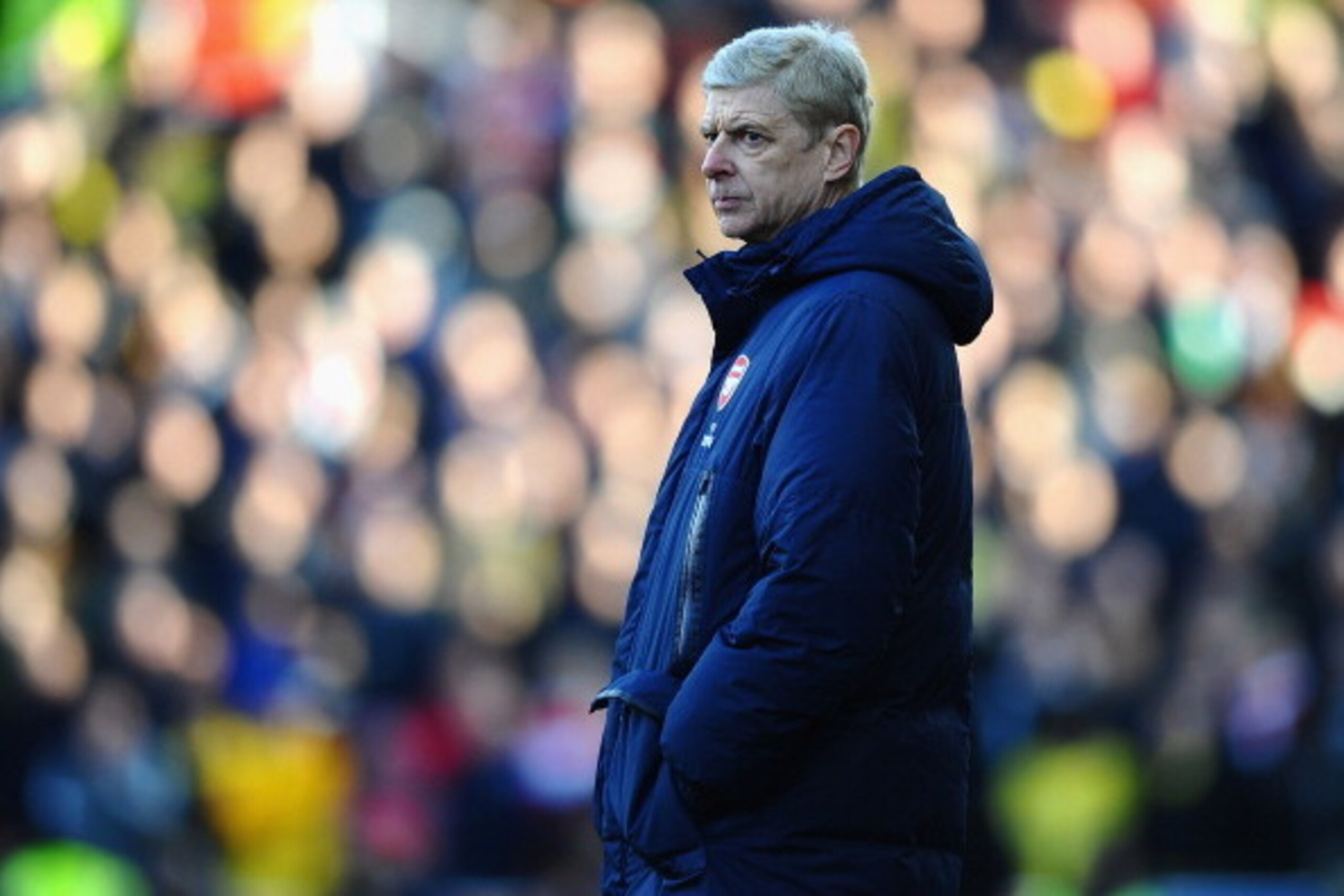 STOKE ON TRENT, ENGLAND - MARCH 01:  Arsene Wenger of Arsenal looks on during the Barclays Premier League match between Stoke City and Arsenal at Britannia Stadium on March 1, 2014 in Stoke on Trent, England.  (Photo by Laurence Griffiths/Getty Images)