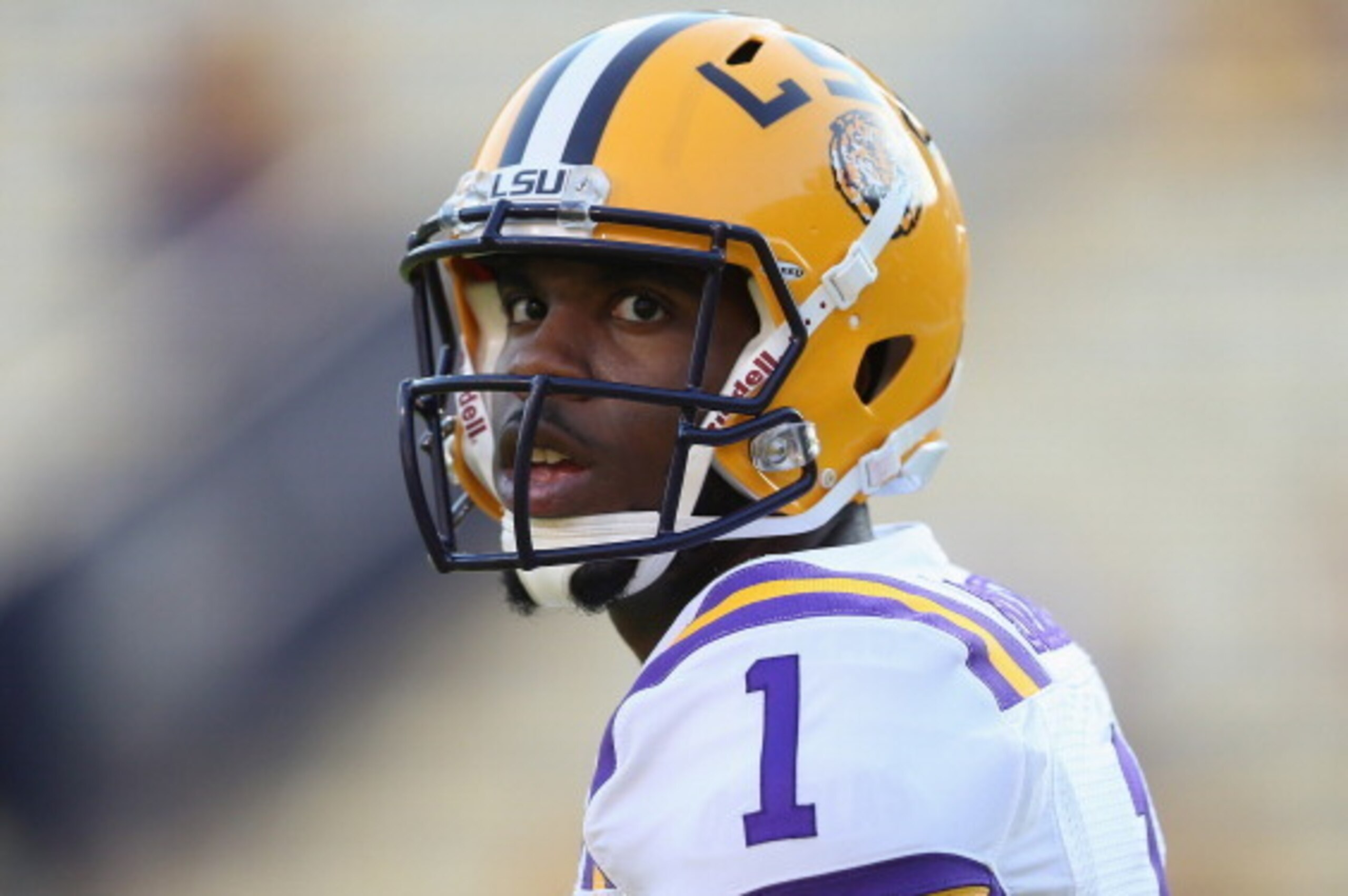 BATON ROUGE, LA - OCTOBER 13:  Rob Bolden #1 of the LSU Tigers at Tiger Stadium on October 13, 2012 in Baton Rouge, Louisiana.  (Photo by Ronald Martinez/Getty Images)