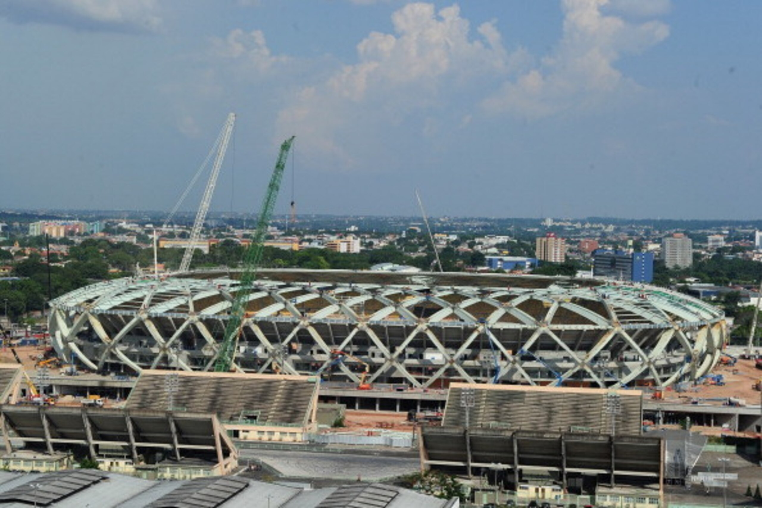 MANAUS, BRAZIL - DECEMBER 10:  A general view of the Arena Amazonia stadium venue for the 2014 FIFA World Cup Brazil on December 10, 2013 in Manaus, Brazil.  (Photo by Shaun Botterill/Getty Images,)