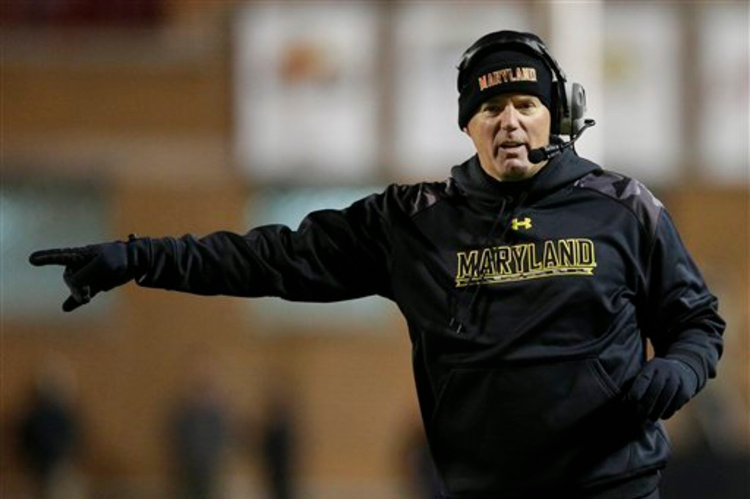 Randy Edsall has reservations about an early signing period. Randy Edsall has reservations about an early signing period.