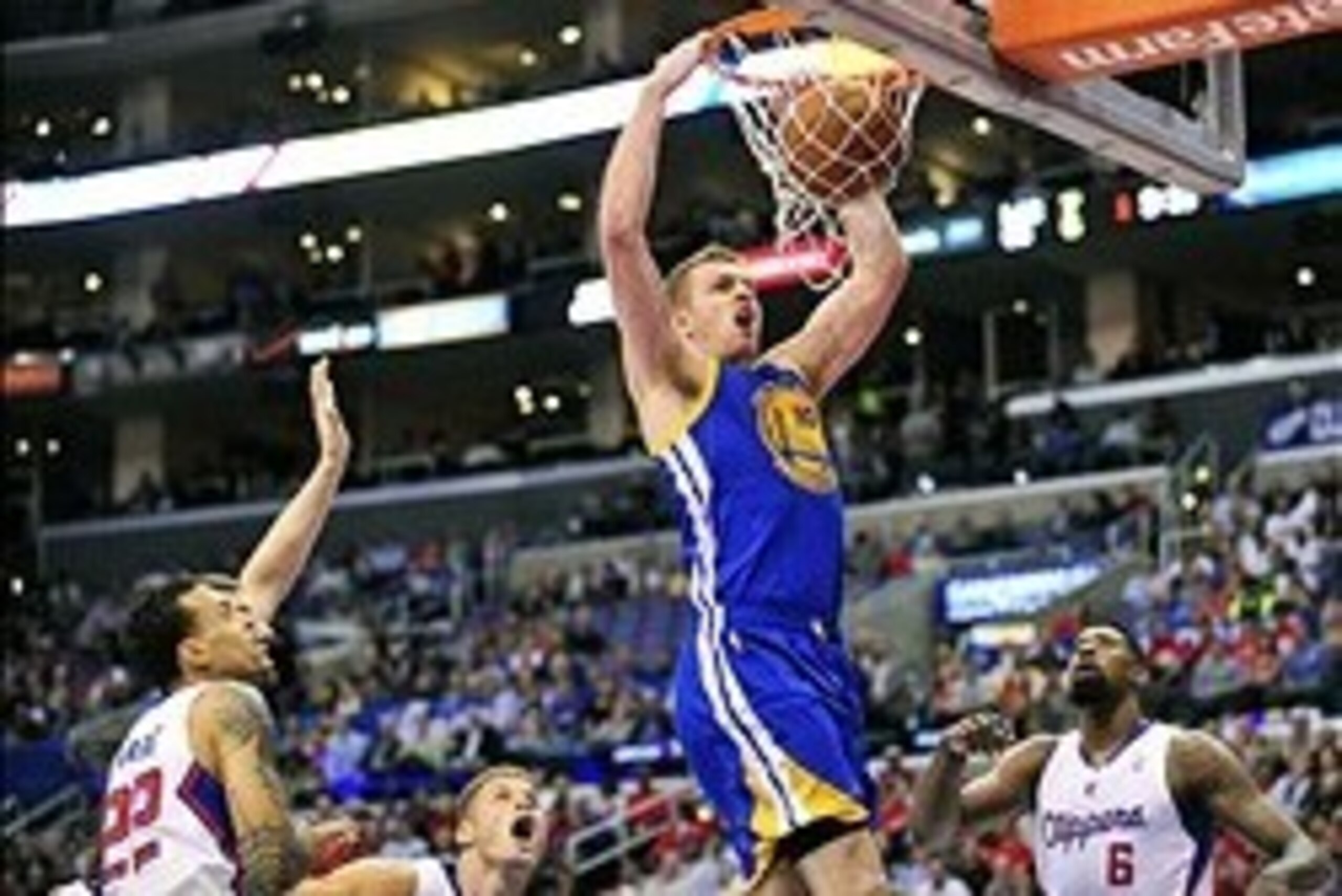 March 12, 2014; Los Angeles, CA, USA; Golden State Warriors forward David Lee (10) dunks to score a basket in the first half against the Los Angeles Clippers at Staples Center. Mandatory Credit: Gary A. Vasquez-USA TODAY Sports March 12, 2014; Los Angeles, CA, USA; Golden State Warriors forward David Lee (10) dunks to score a basket in the first half against the Los Angeles Clippers at Staples Center. Mandatory Credit: Gary A. Vasquez-USA TODAY Sports