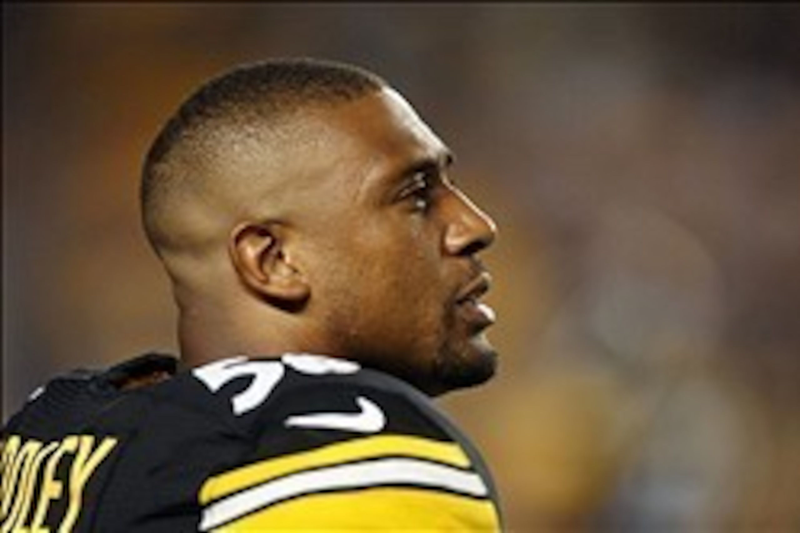 Aug 10, 2013; Pittsburgh, PA, USA; Pittsburgh Steelers linebacker LaMarr Woodley (56) on the sidelines against the New York Giants during the first half at Heinz Field. Mandatory Credit: Jason Bridge-USA TODAY Sports
