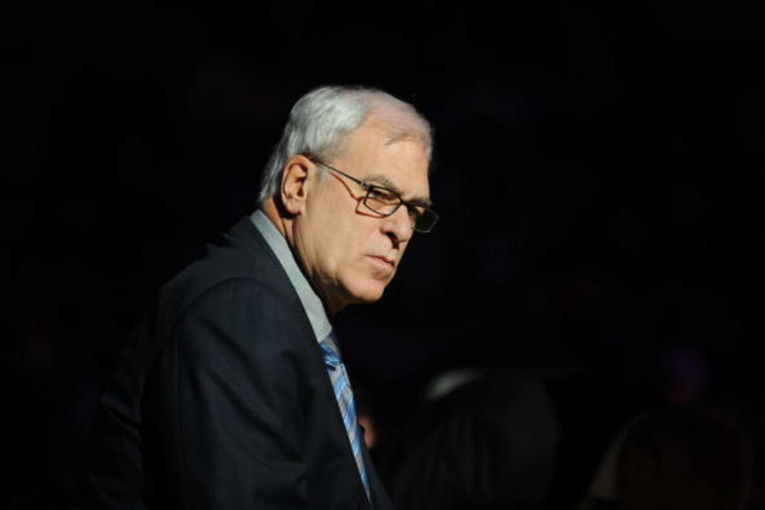 LOS ANGELES - NOVEMBER 24:  Head Coach Phil Jackson of the Los Angeles Lakers looks on before taking on the New York Knicks at Staples Center on November 24, 2009 in Los Angeles, California. NOTE TO USER: User expressly acknowledges and agrees that, by do