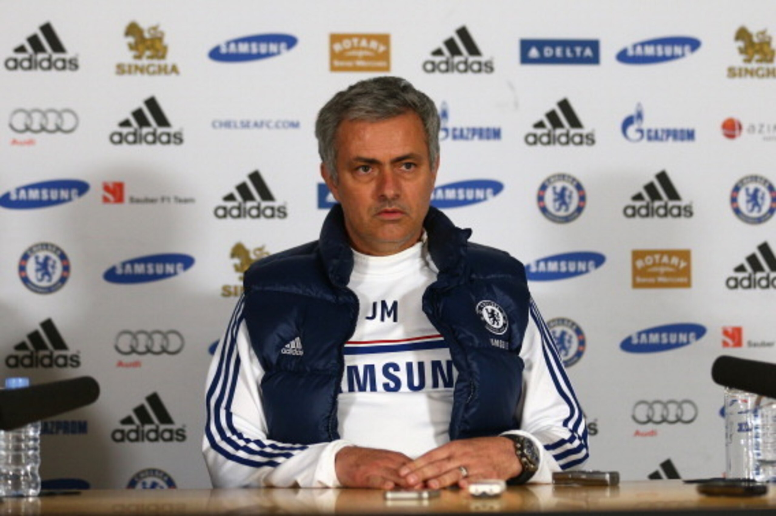 LONDON, ENGLAND - MARCH 07:  Manager Jose Mourinho of Chelsea talks to the media during a press conference at Stamford Bridge on March 7, 2014 in London, England.  (Photo by Paul Gilham/Getty Images)