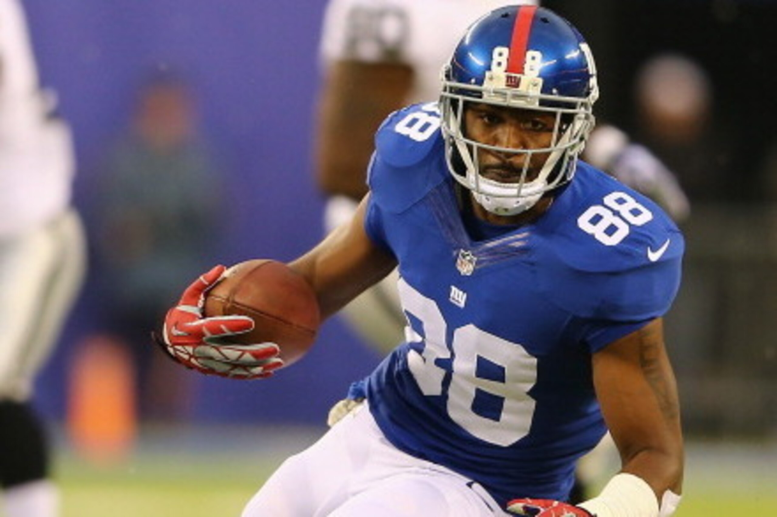 EAST RUTHERFORD, NJ - NOVEMBER 10: Hakeem Nicks #88 of the New York Giants in action against the Oakland Raiders during their game at MetLife Stadium on November 10, 2013 in East Rutherford, New Jersey. (Photo by Al Bello/Getty Images) EAST RUTHERFORD, NJ - NOVEMBER 10: Hakeem Nicks #88 of the New York Giants in action against the Oakland Raiders during their game at MetLife Stadium on November 10, 2013 in East Rutherford, New Jersey. (Photo by Al Bello/Getty Images)