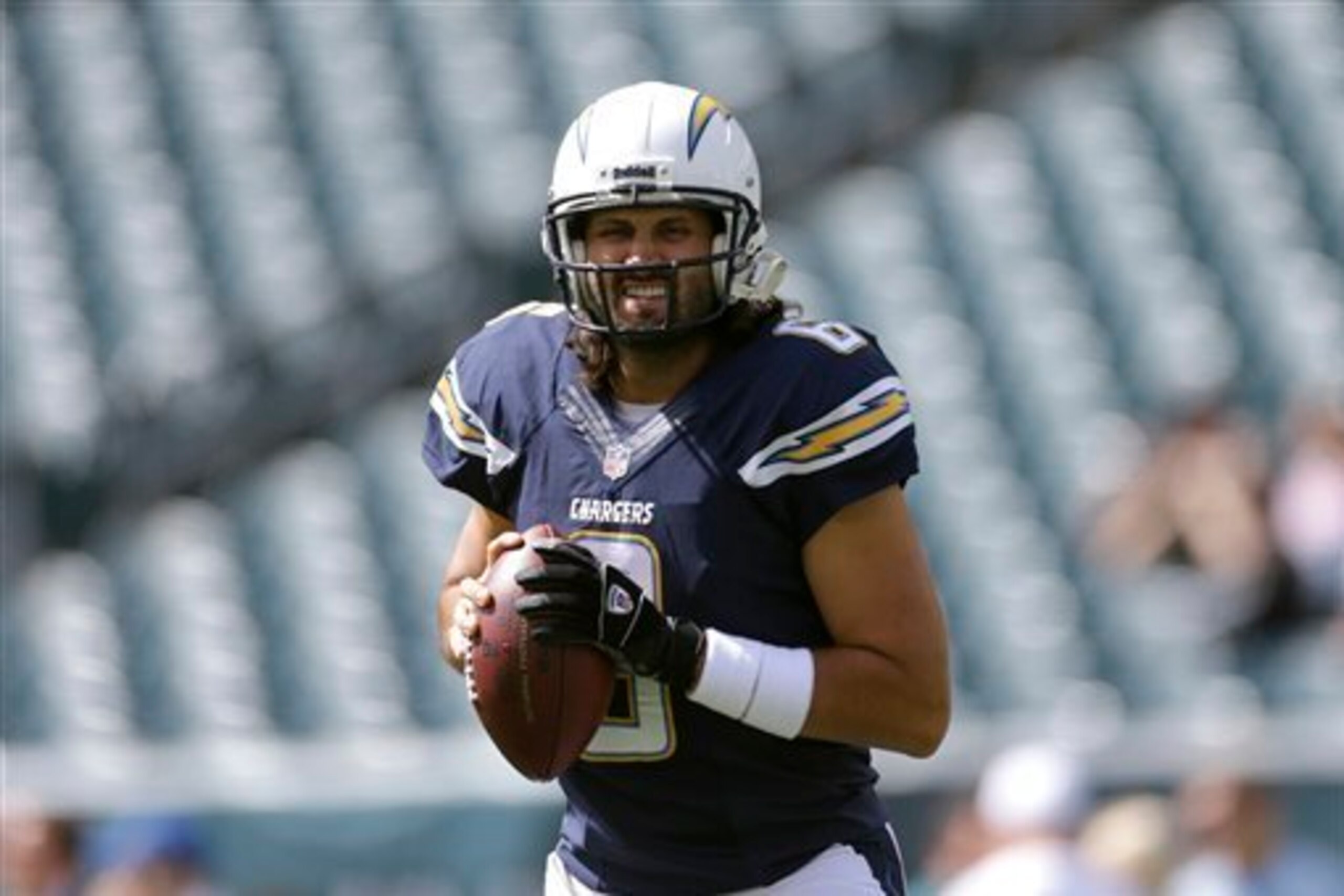 How does Whitehurst keep getting offers?