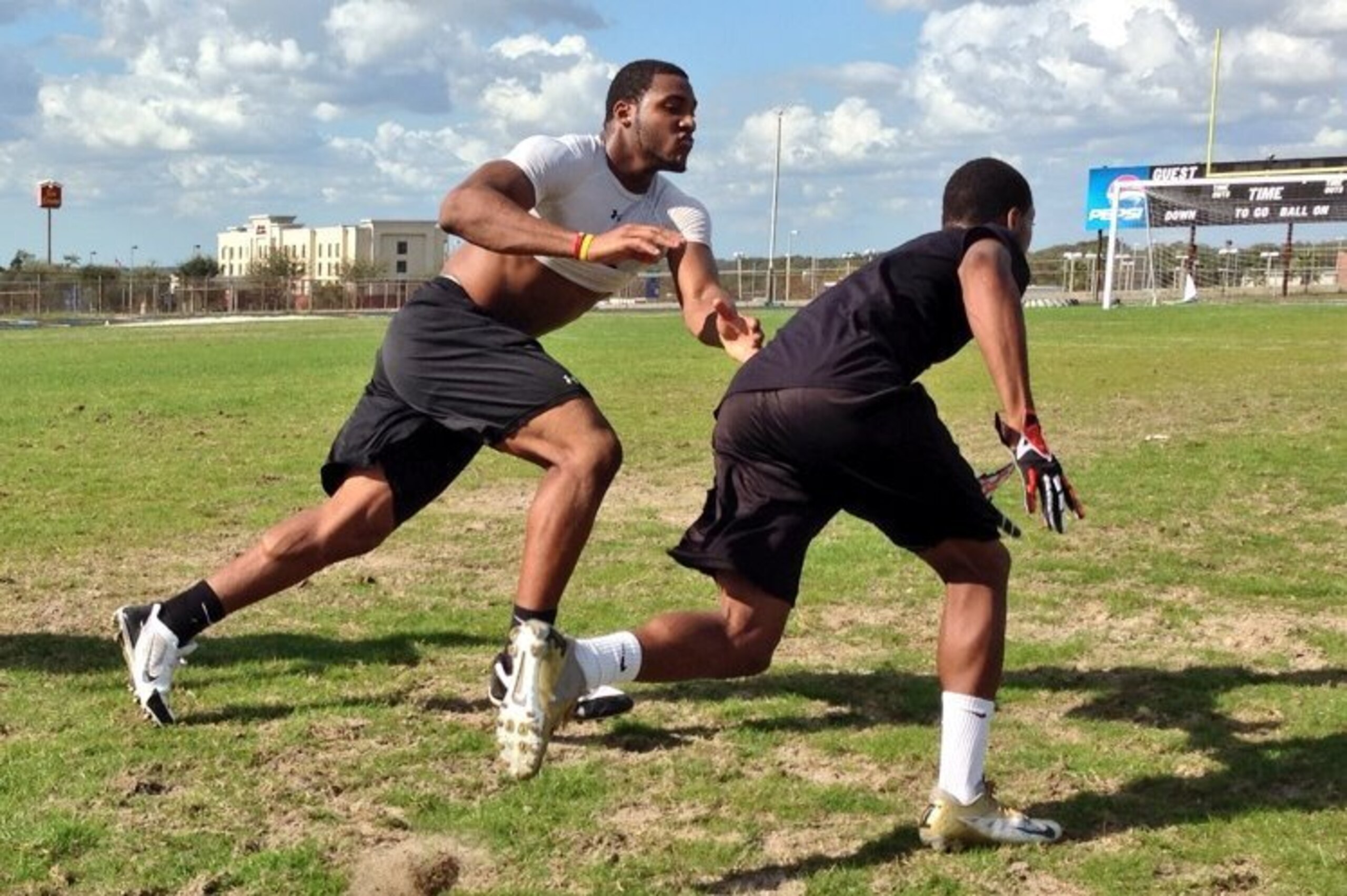Cowart can fill a variety of roles on defense.