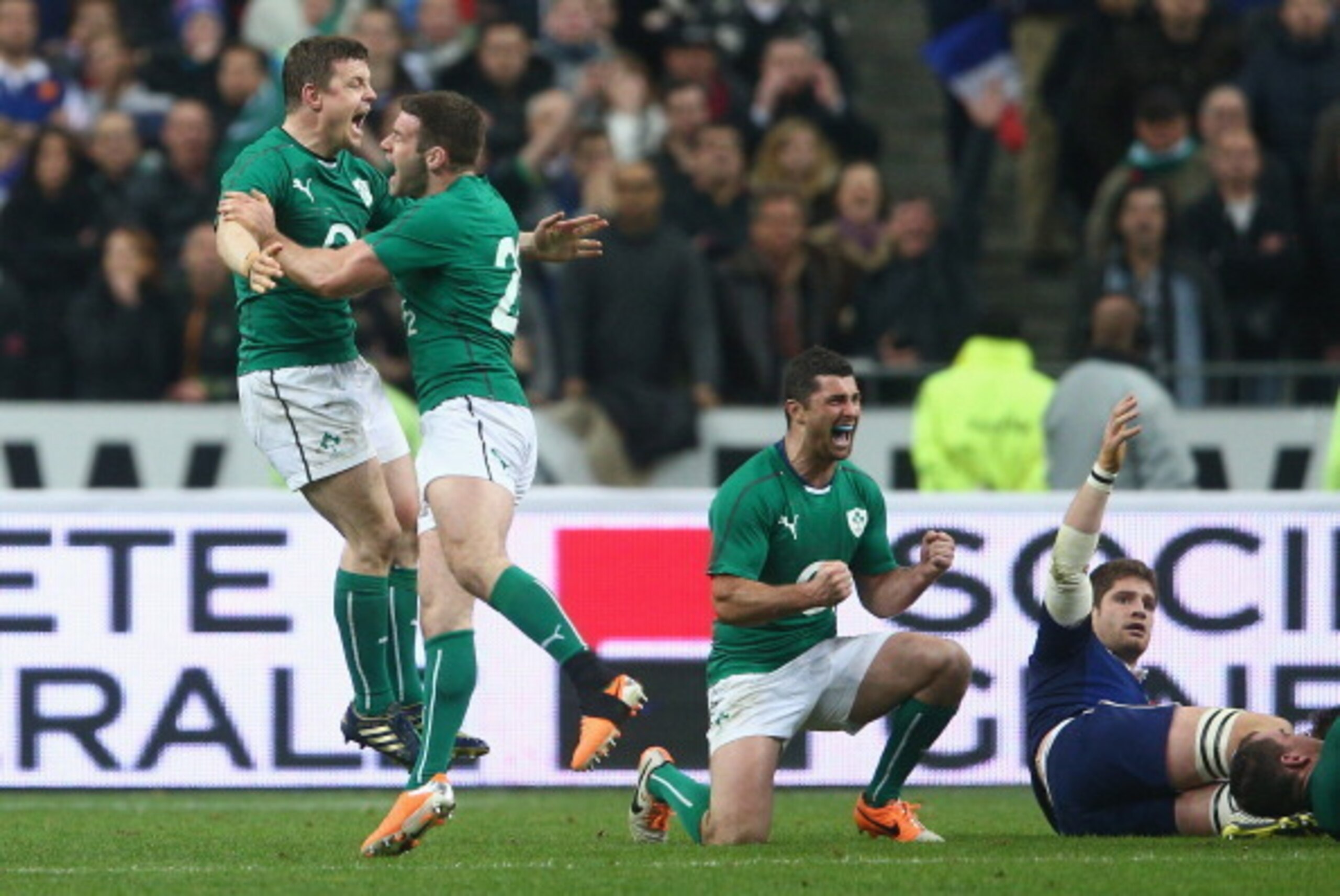 PARIS, FRANCE - MARCH 15: Brian O'Driscoll of Ireland celebrates with Fergus McFadden as the final whistle is blown and Ireland win the six nations championship with a 22-20 victory over France during the RBS Six Nations match between France and Ireland PARIS, FRANCE - MARCH 15: Brian O'Driscoll of Ireland celebrates with Fergus McFadden as the final whistle is blown and Ireland win the six nations championship with a 22-20 victory over France during the RBS Six Nations match between France and Ireland