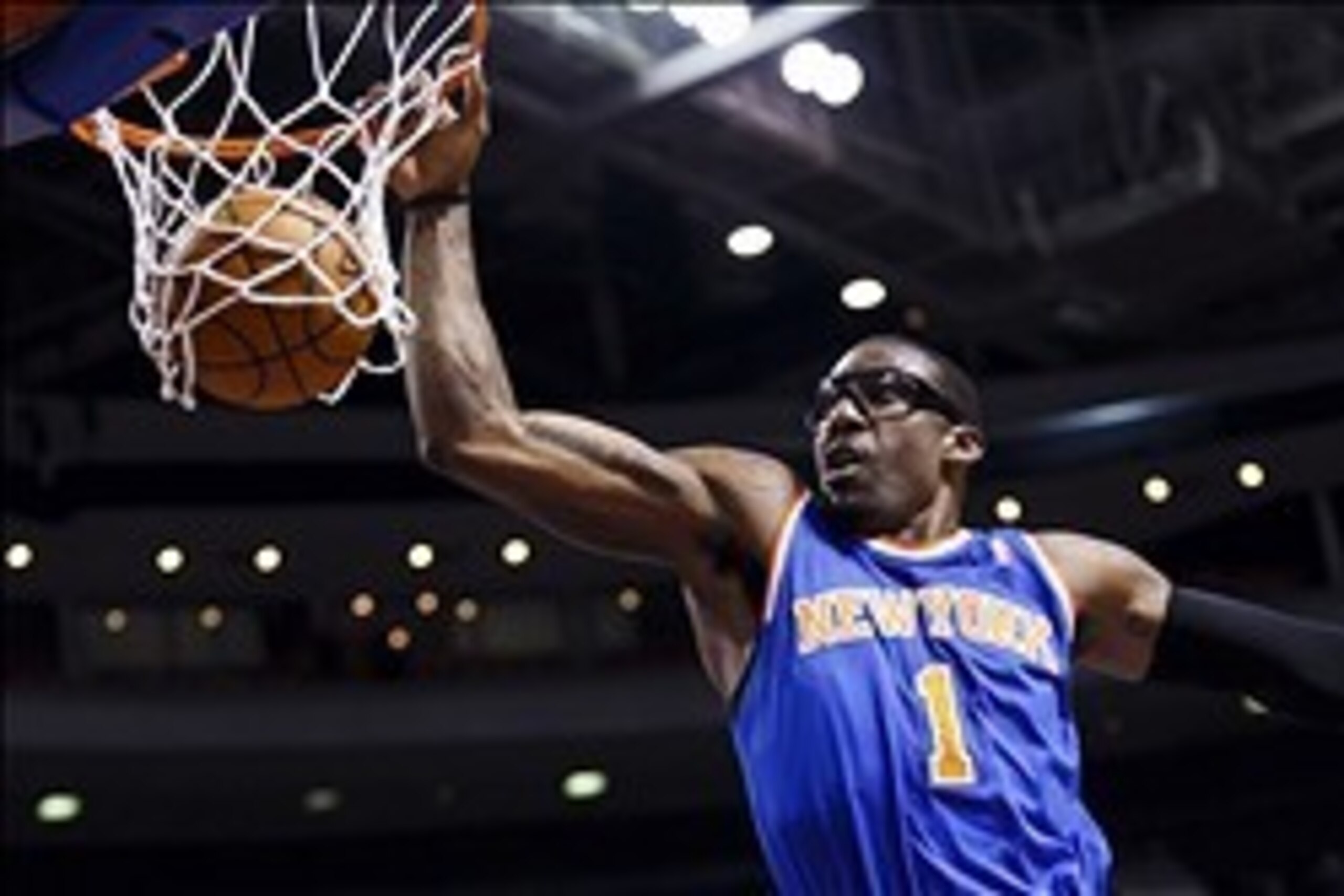 Mar 3, 2014; Auburn Hills, MI, USA; New York Knicks power forward Amar'e Stoudemire (1) dunks against the Detroit Pistons in the first quarter at The Palace of Auburn Hills. Mandatory Credit: Rick Osentoski-USA TODAY Sports