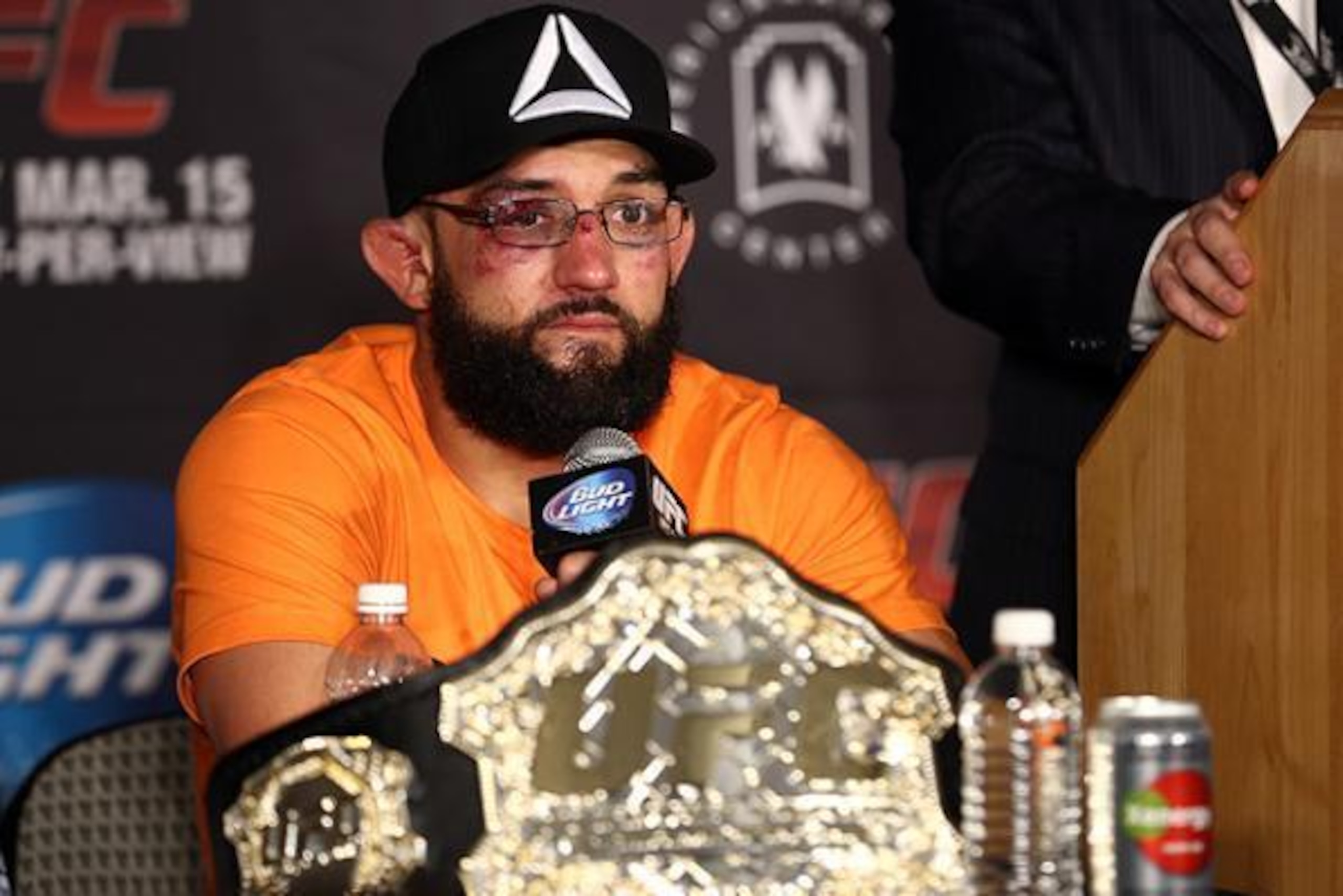 Meet the new welterweight king, Johny Hendricks