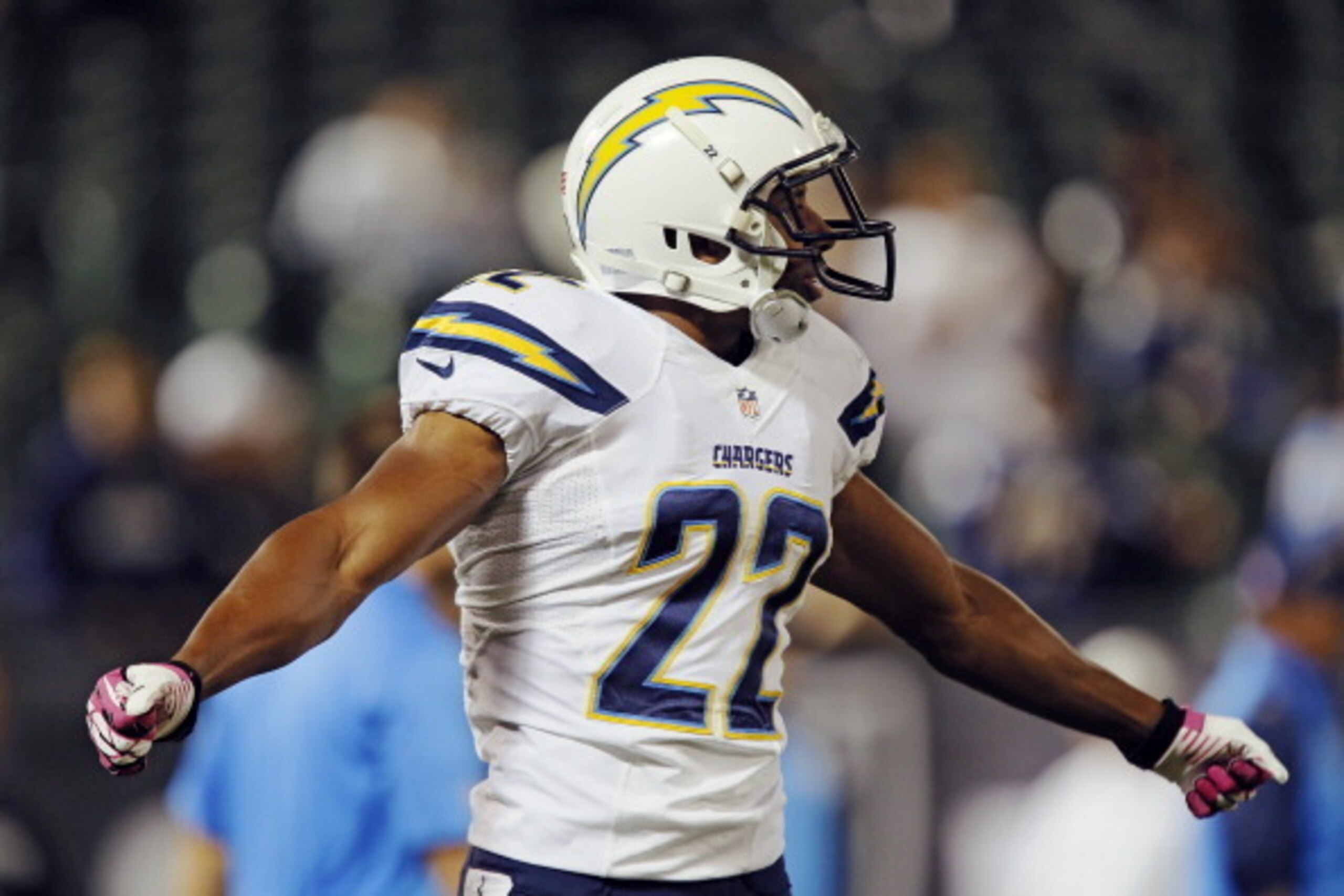 OAKLAND, CA - OCTOBER 06: Cornerback Derek Cox #22 of the San Diego Chargers gets set for a game against the Oakland Raiders on October 06, 2013 at O.co Coliseum in Oakland, California.  The Raiders won 27-17.  (Photo by Brian Bahr/Getty Images)