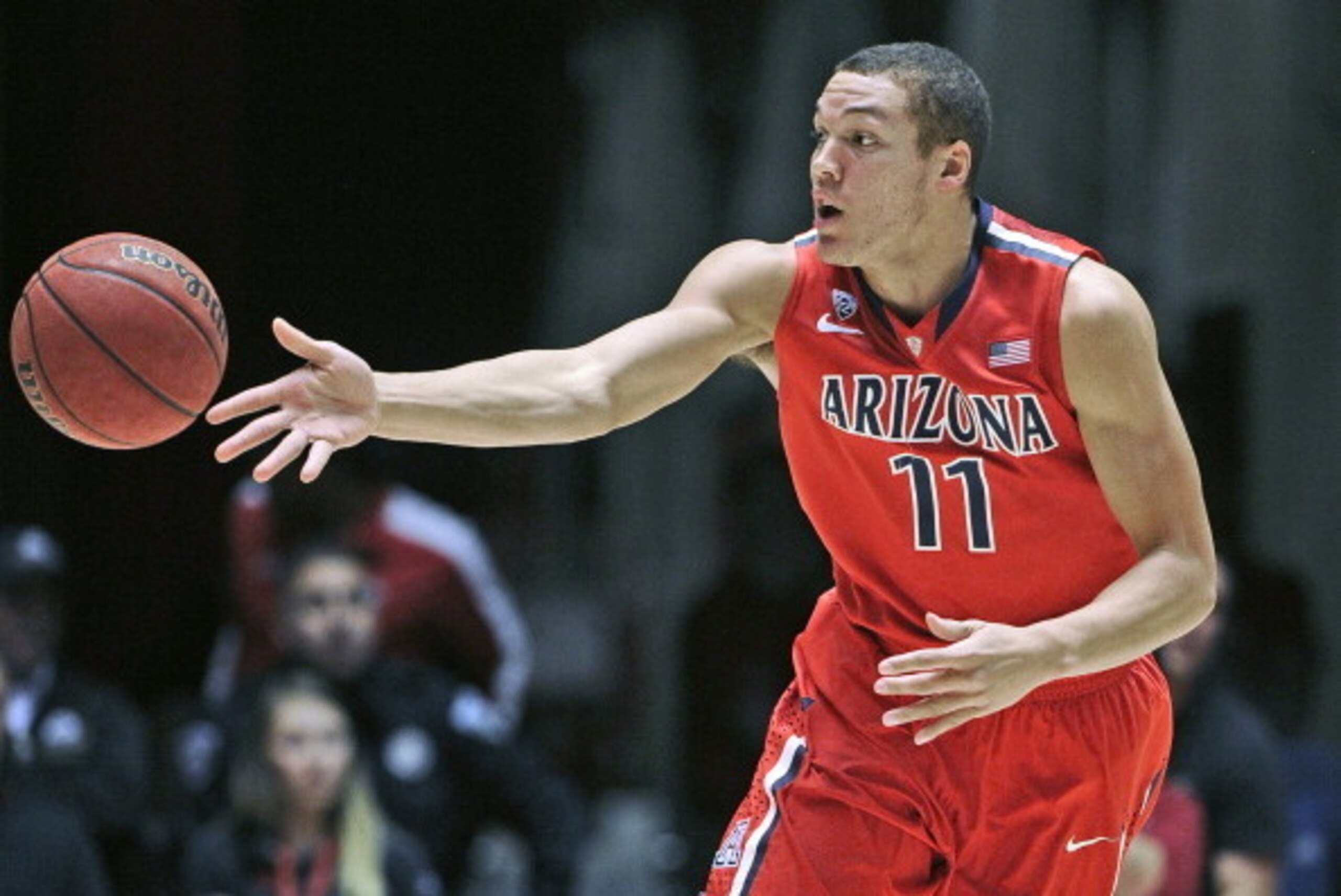 SALT LAKE CITY, UT - FEBRUARY 19: Aaron Gordon #11 of the Arizona Wildcats passes during their game against the Utah Utes at the Jon M. Huntsman Center February 19, 2014 in Salt Lake City, Utah. (Photo by Gene Sweeney Jr/Getty Images)