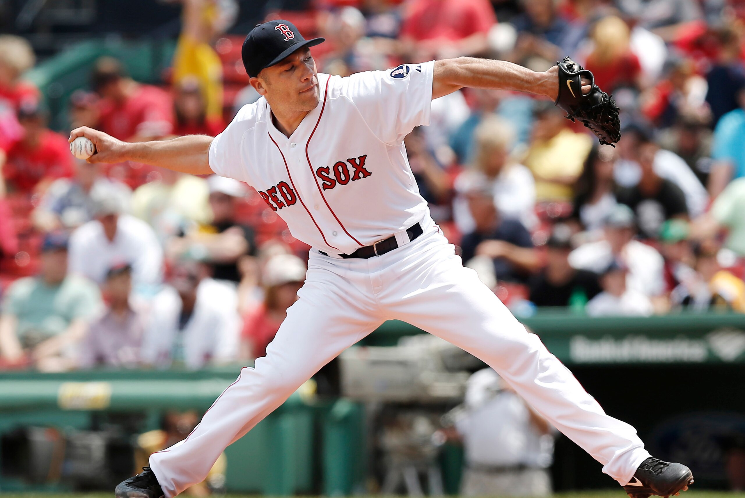 Jun 18, 2013; Boston, MA, USA; Boston Red Sox starting pitcher Alfredo Aceves delivers a pitch against the Tampa Bay Rays during the first inning at Fenway Park. Mandatory Credit: Winslow Townson-USA TODAY Sports Jun 18, 2013; Boston, MA, USA; Boston Red Sox starting pitcher Alfredo Aceves delivers a pitch against the Tampa Bay Rays during the first inning at Fenway Park. Mandatory Credit: Winslow Townson-USA TODAY Sports