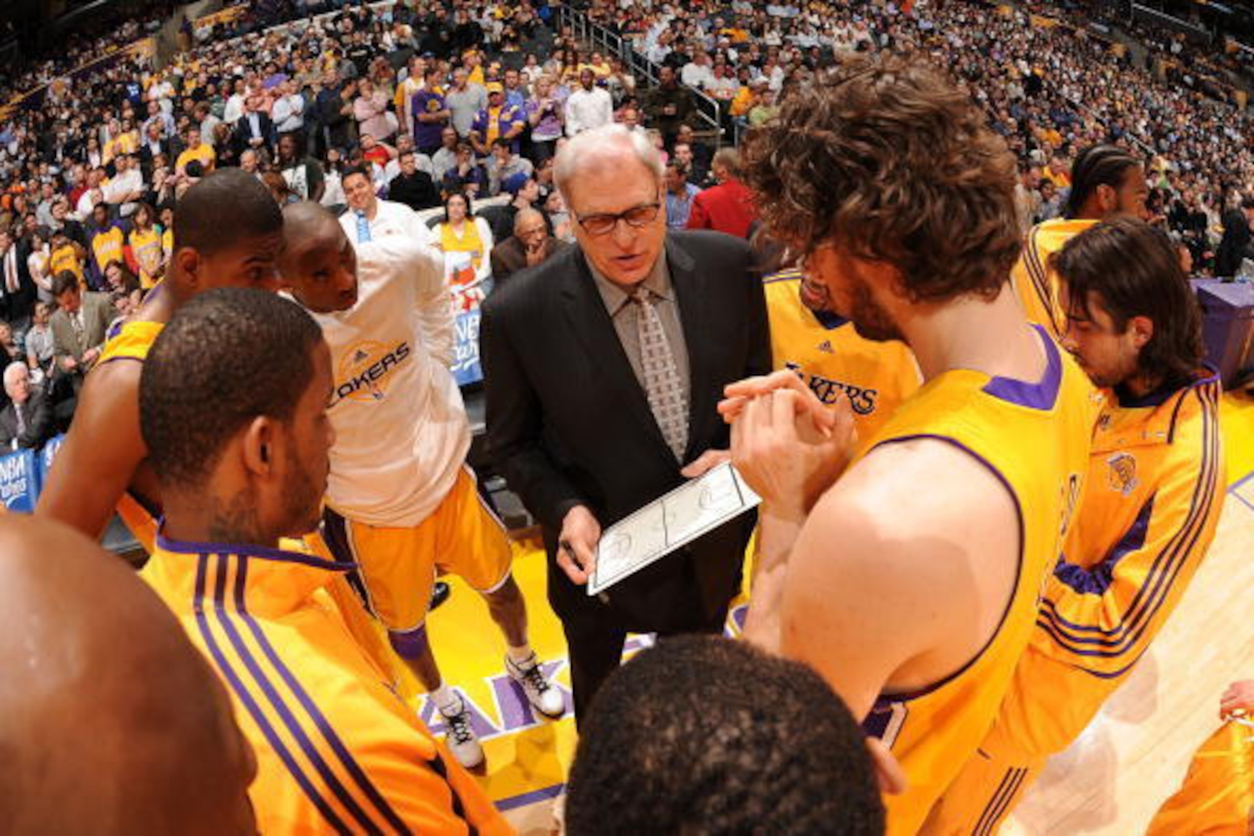 LOS ANGELES - APRIL 14:  The Los Angeles Lakers huddle around Head Coach Phil Jackson before taking on the Utah Jazz at Staples Center on April 14, 2009 in Los Angeles, California. NOTE TO USER: User expressly acknowledges and agrees that, by downloading 