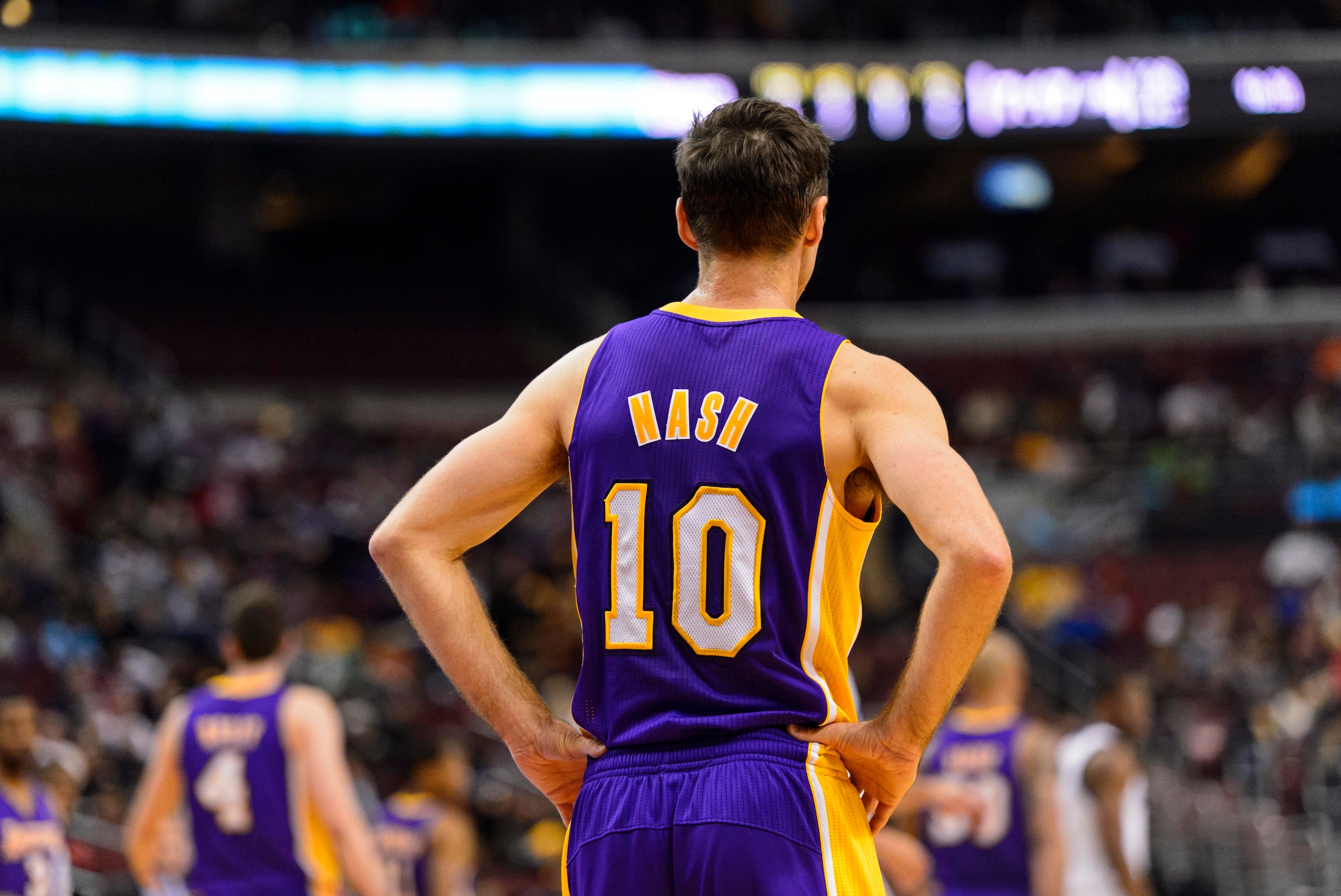 Feb 7, 2014; Philadelphia, PA, USA; Los Angeles Lakers guard Steve Nash (10) during the first quarter against the Philadelphia 76ers at the Wells Fargo Center. The Lakers defeated the Sixers 112-98. Mandatory Credit: Howard Smith-USA TODAY Sports