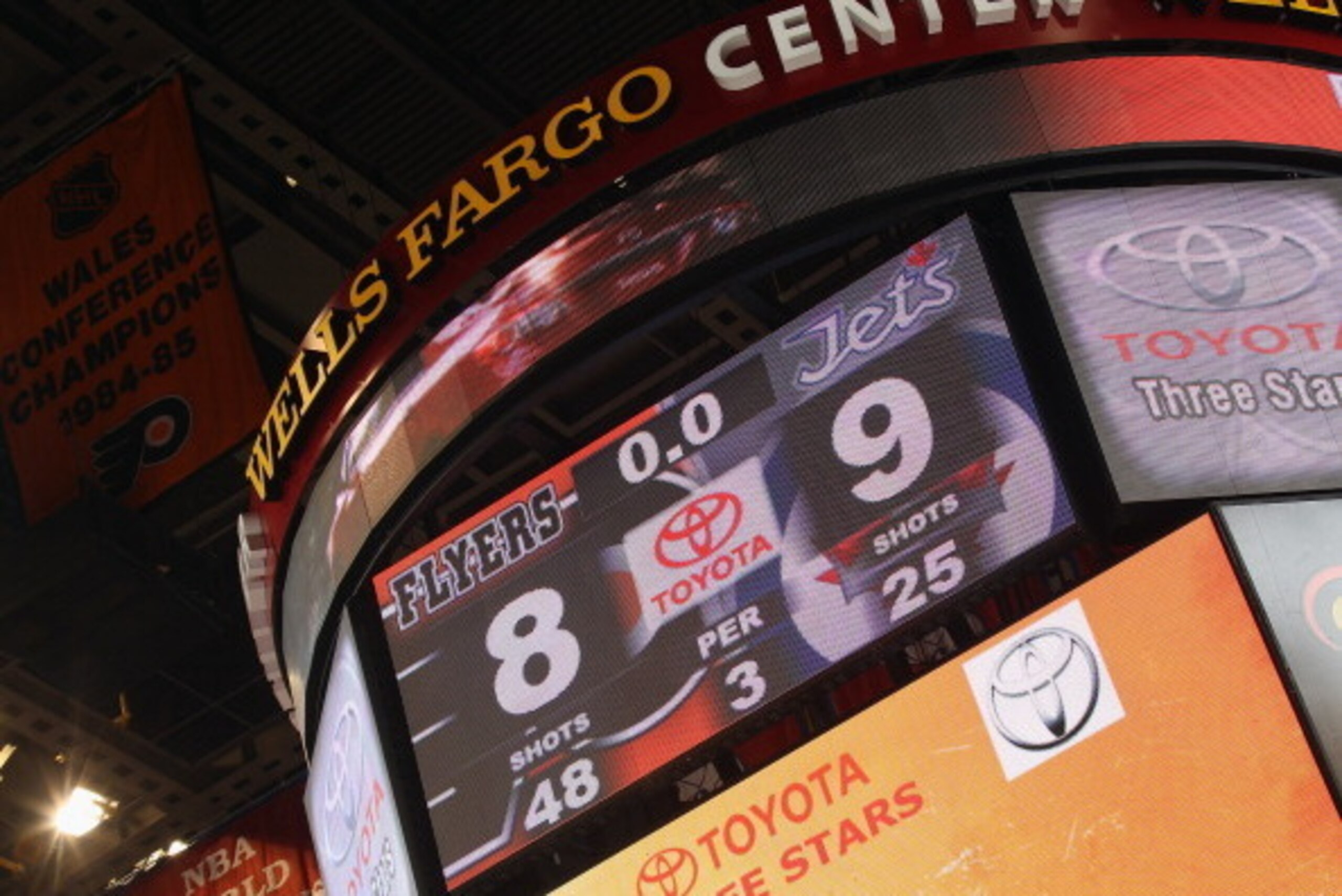 PHILADELPHIA, PA - OCTOBER 27: The scoreboard reflects the final score following the game between the Philadelphia Flyers and the Winnipeg Jets at the Wells Fargo Center on October 27, 2011 in Philadelphia, Pennsylvania. The Jets defeated the Flyers 9-8. 