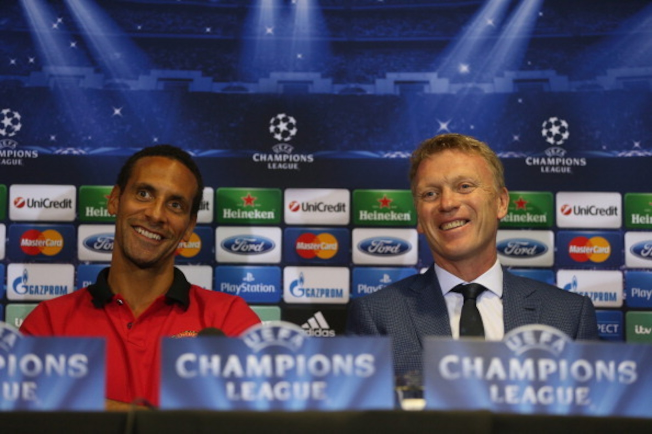 MANCHESTER, ENGLAND - SEPTEMBER 16: Manchester United manager David Moyes and player Rio Ferdinand in good spirits as they both answer questions from the media during a press conference ahead of their UEFA Champions League match against Bayer Leverkusen MANCHESTER, ENGLAND - SEPTEMBER 16: Manchester United manager David Moyes and player Rio Ferdinand in good spirits as they both answer questions from the media during a press conference ahead of their UEFA Champions League match against Bayer Leverkusen