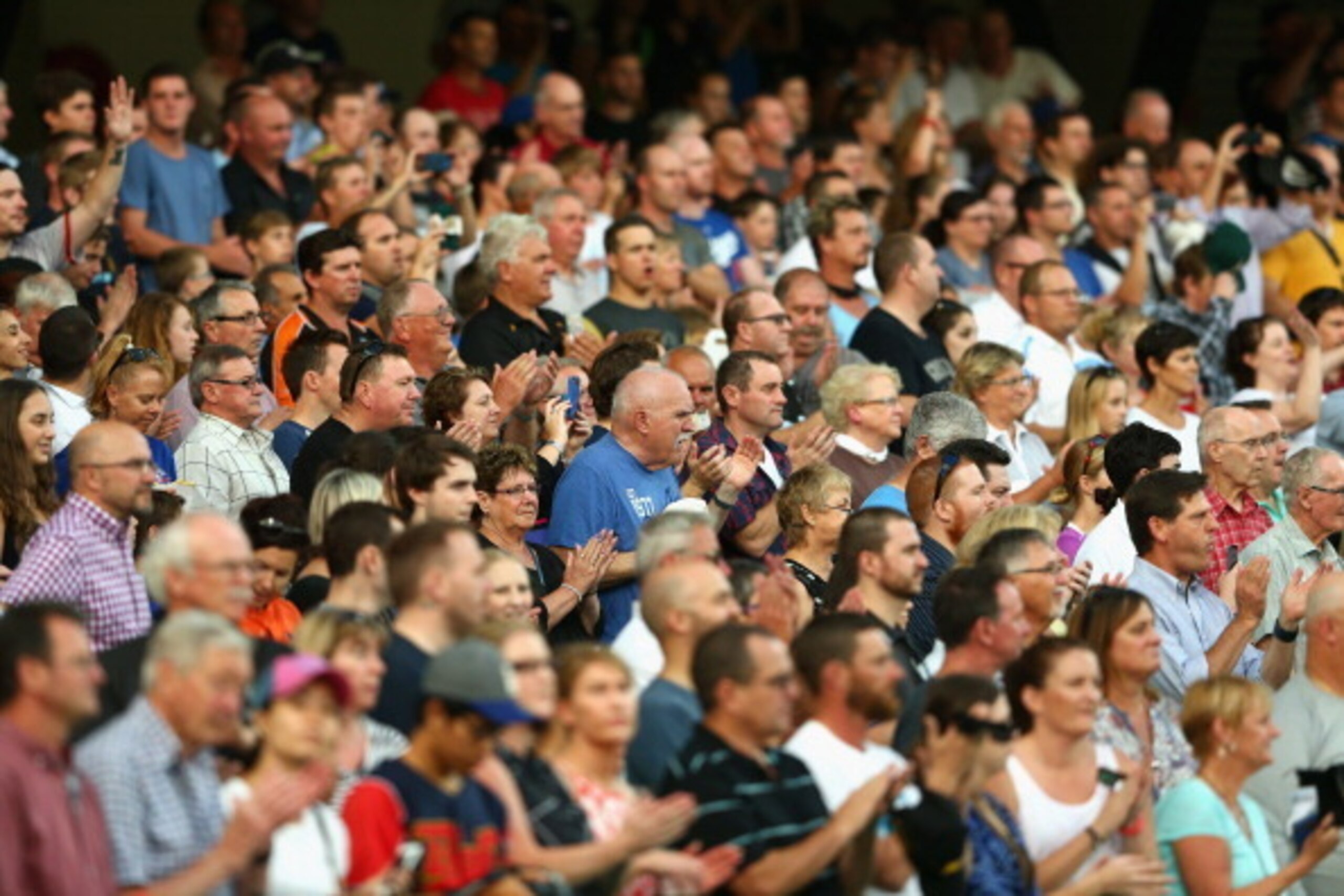 SYDNEY, AUSTRALIA - MARCH 20: Fans enjoy the atmosphere during the match between Team Australia and the LA Dodgers at Sydney Cricket Ground on March 20, 2014 in Sydney, Australia.  (Photo by Cameron Spencer/Getty Images)
