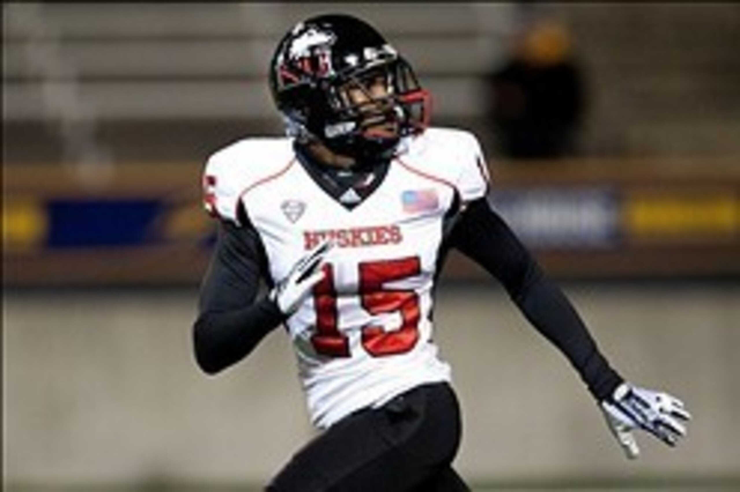 Nov 20, 2013; Toledo, OH, USA; Northern Illinois Huskies safety Jimmie Ward (15) warms up before the game against the Toledo Rockets at Glass Bowl. Mandatory Credit: Raj Mehta-USA TODAY Sports Nov 20, 2013; Toledo, OH, USA; Northern Illinois Huskies safety Jimmie Ward (15) warms up before the game against the Toledo Rockets at Glass Bowl. Mandatory Credit: Raj Mehta-USA TODAY Sports