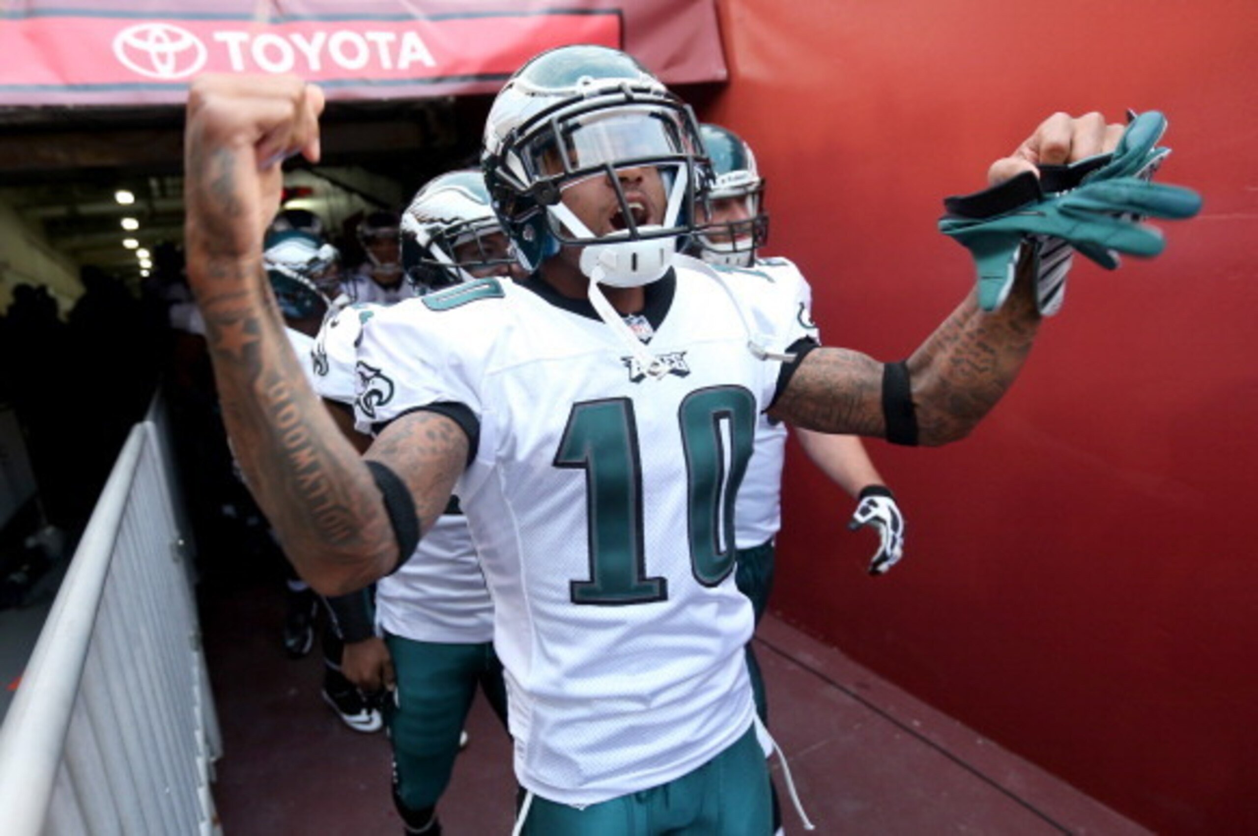 LANDOVER, MD - SEPTEMBER 09: DeSean Jackson #10 of the Philadelphia Eagles leads the team onto the field before taking on the Washington Redskins at FedExField on September 9, 2013 in Landover, Maryland. (Photo by Rob Carr/Getty Images) LANDOVER, MD - SEPTEMBER 09: DeSean Jackson #10 of the Philadelphia Eagles leads the team onto the field before taking on the Washington Redskins at FedExField on September 9, 2013 in Landover, Maryland. (Photo by Rob Carr/Getty Images)